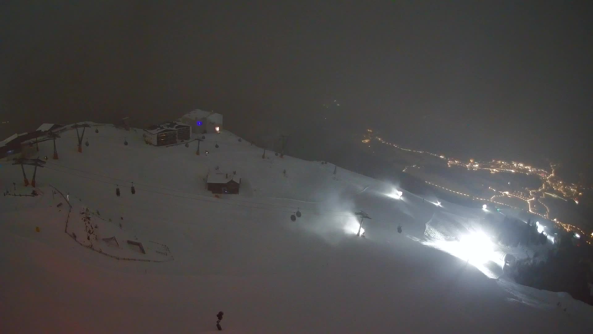 Kronplatz peak Ski resort | view to Bruneck