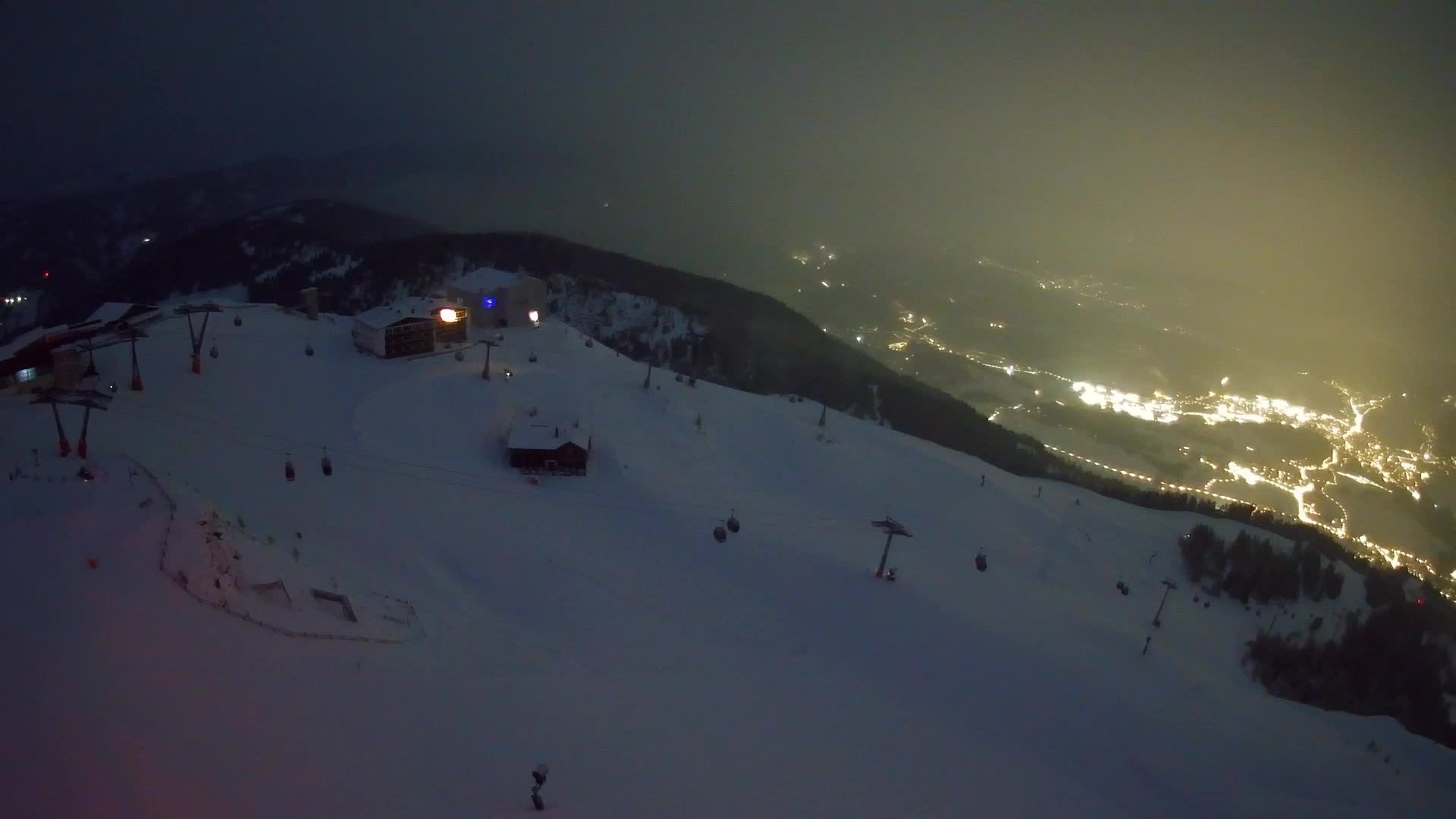 Kronplatz peak Ski resort | view to Bruneck