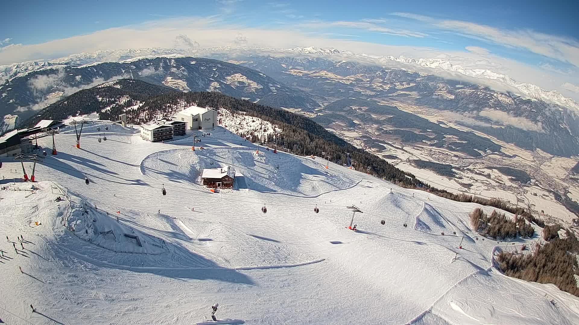 Station de ski Kronplatz sommet | vue sur Brunico