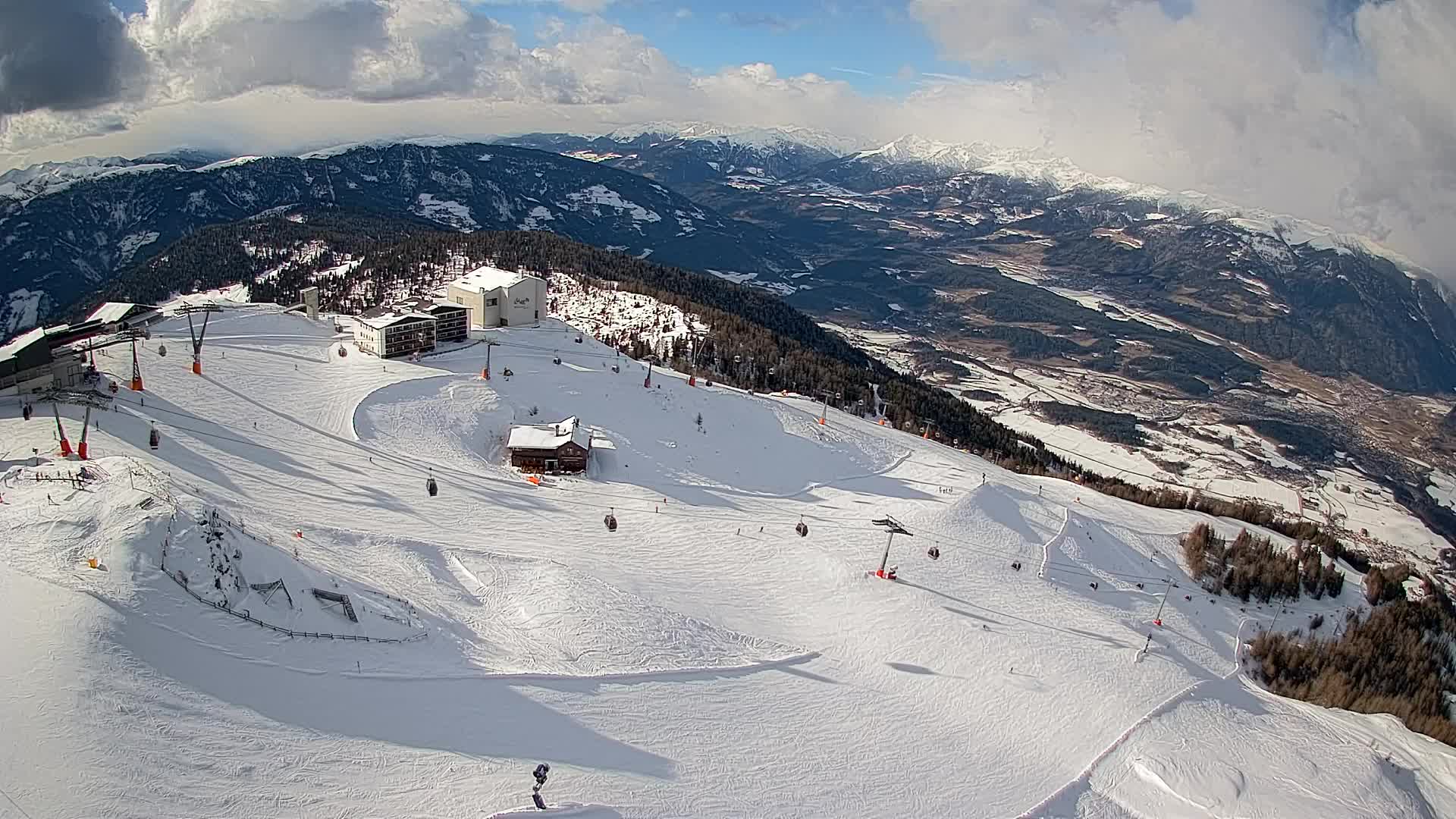 Smučišče Kronplatz – vrh | pogled na Bruneck