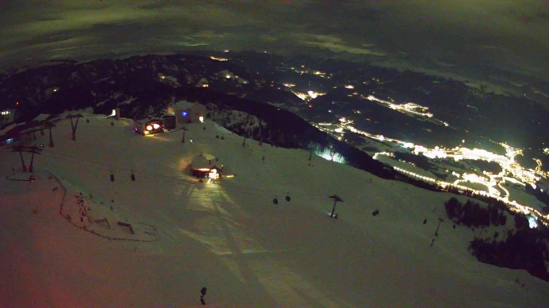 Skigebiet Kronplatz Gipfel | Blick auf Bruneck