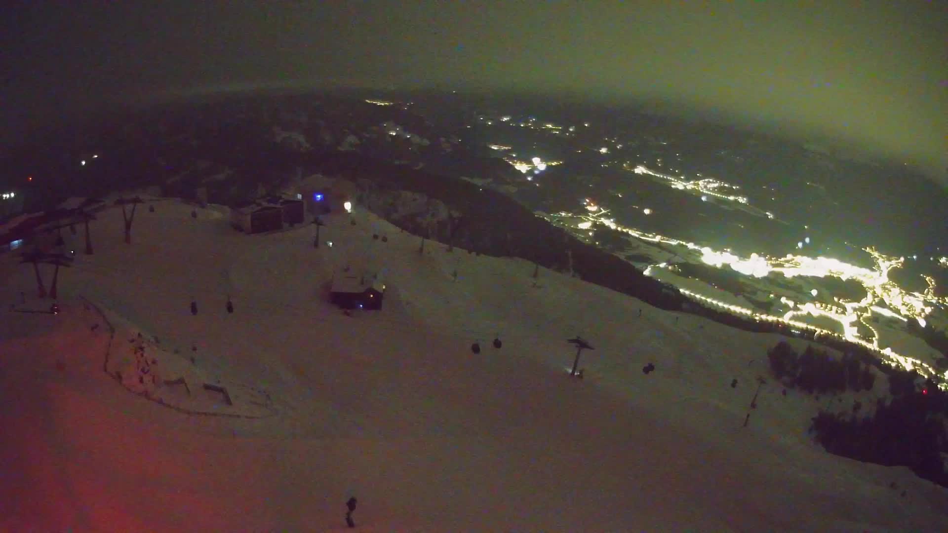 Stazione sciistica di Plan de Corones | vista su Brunico