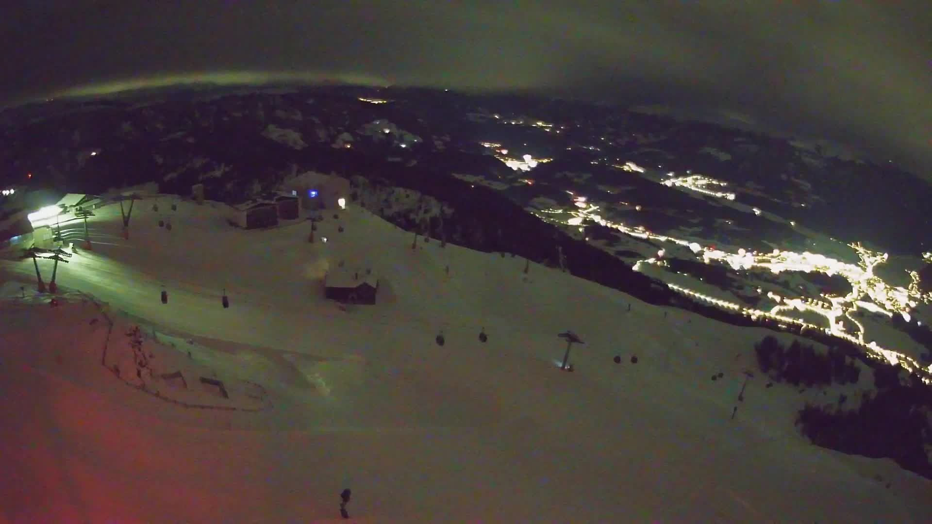Stazione sciistica di Plan de Corones | vista su Brunico