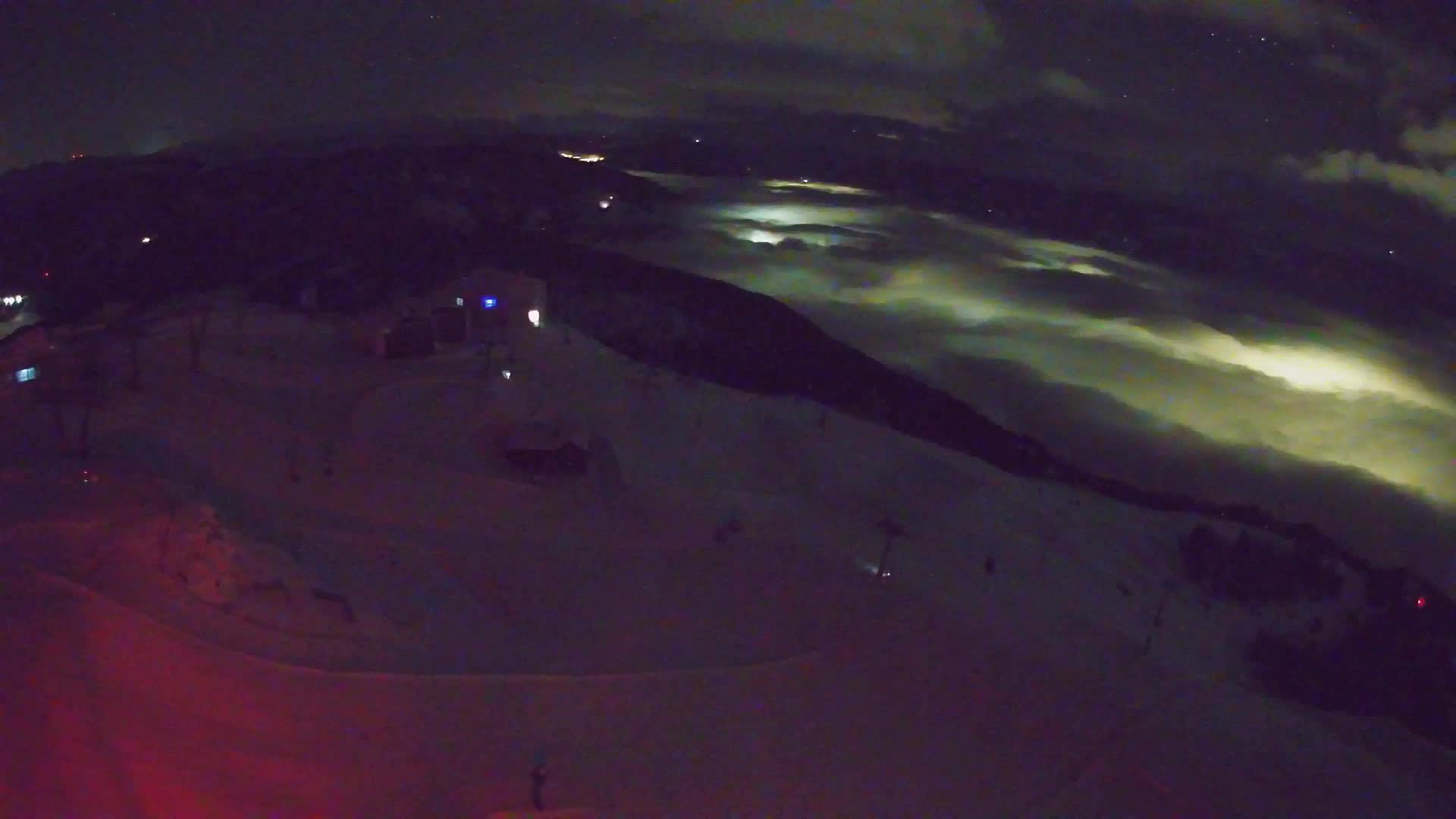 Kronplatz peak Ski resort | view to Bruneck