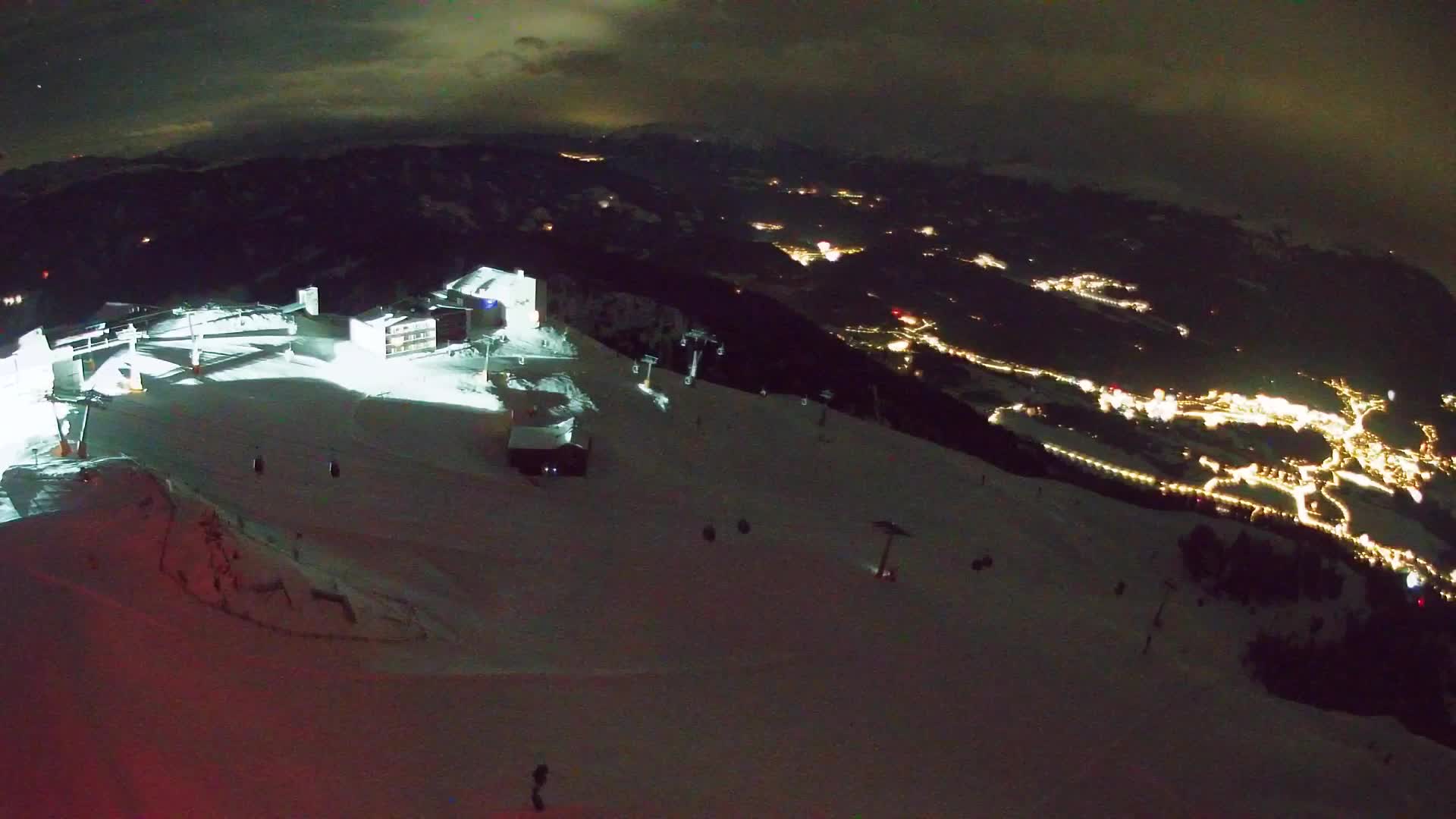 Skigebiet Kronplatz Gipfel | Blick auf Bruneck
