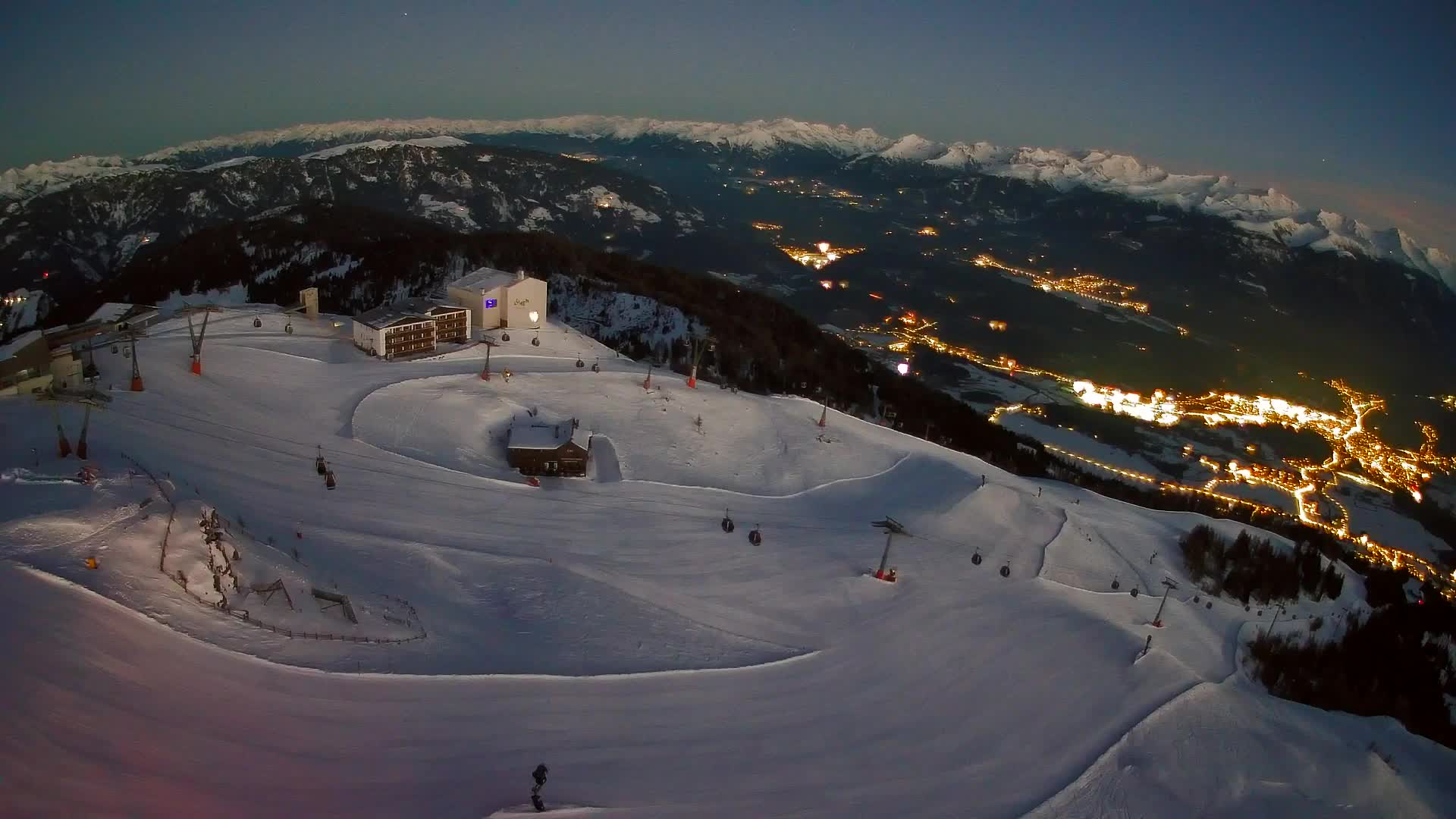 Station de ski Kronplatz sommet | vue sur Brunico