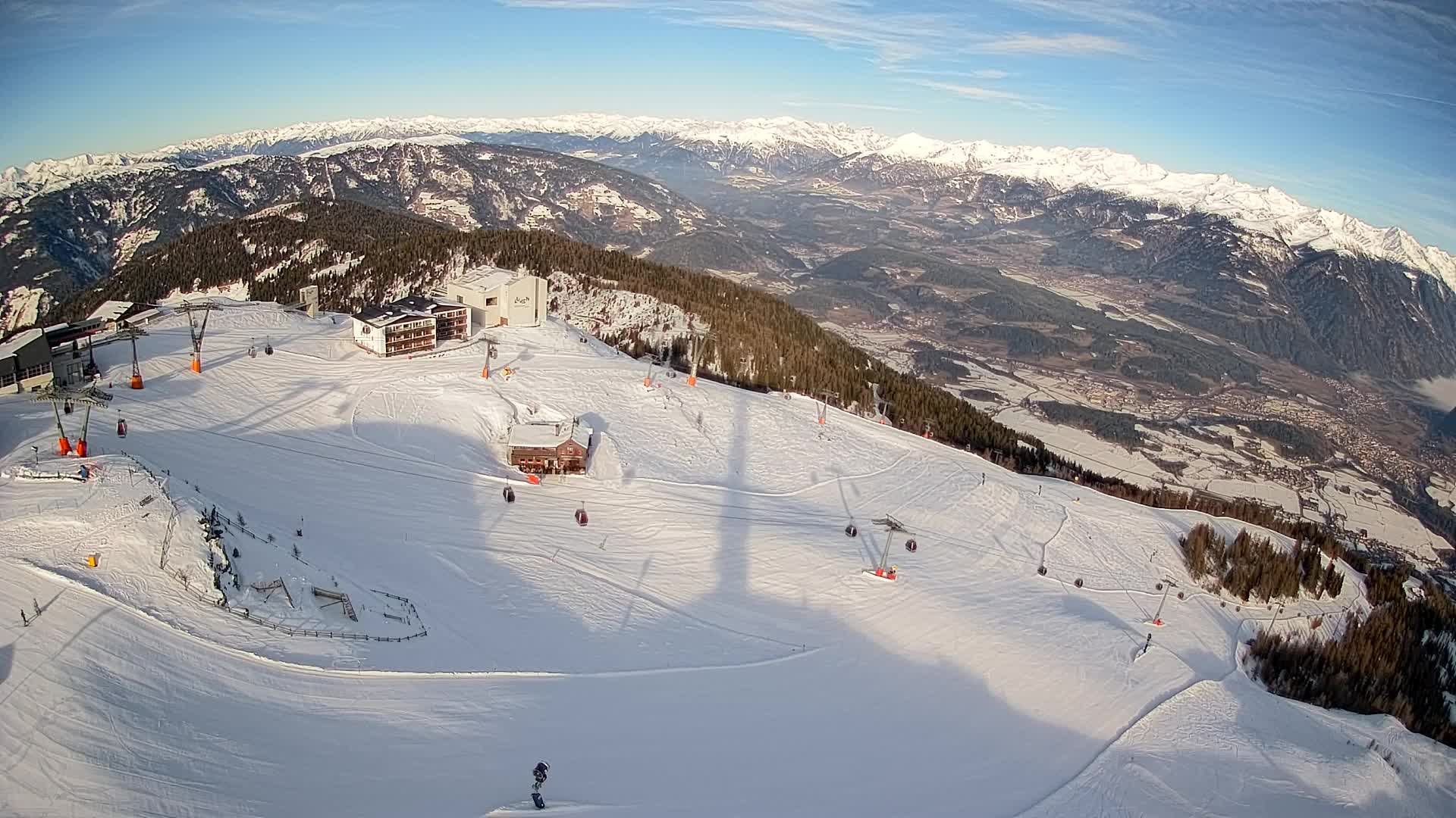 Smučišče Kronplatz – vrh | pogled na Bruneck