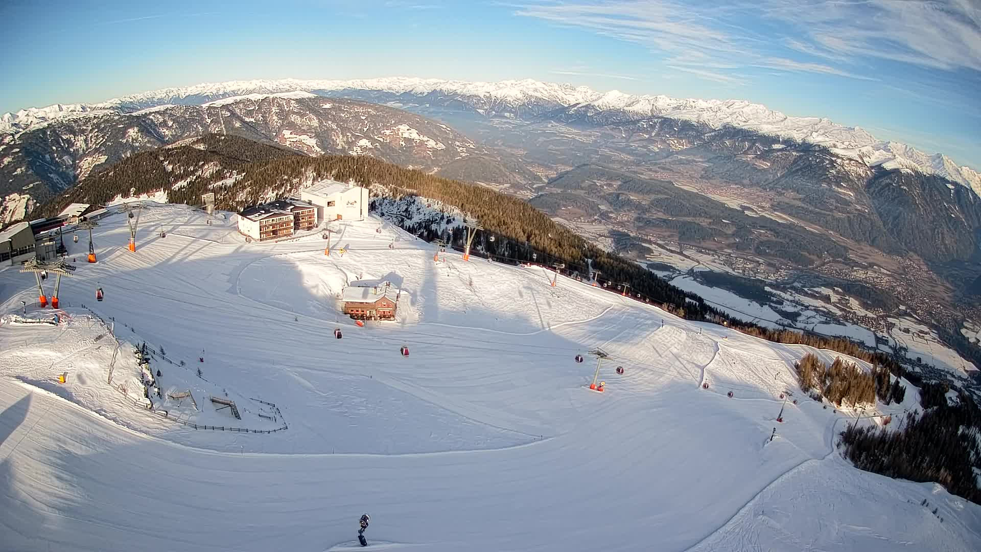 Stazione sciistica di Plan de Corones | vista su Brunico