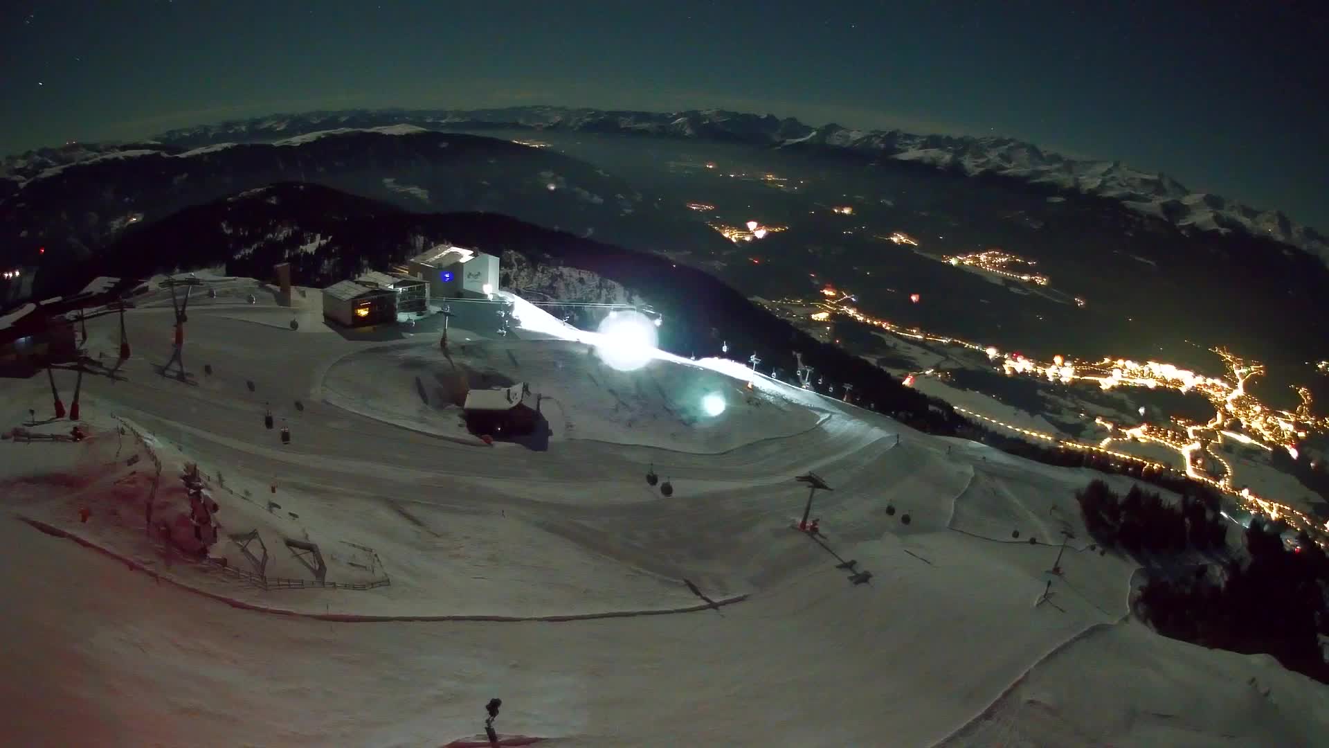Stazione sciistica di Plan de Corones | vista su Brunico