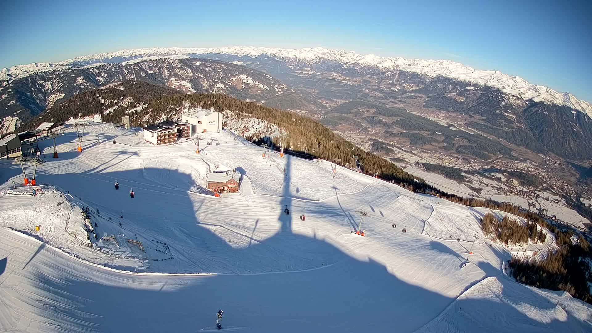 Skigebiet Kronplatz Gipfel | Blick auf Bruneck