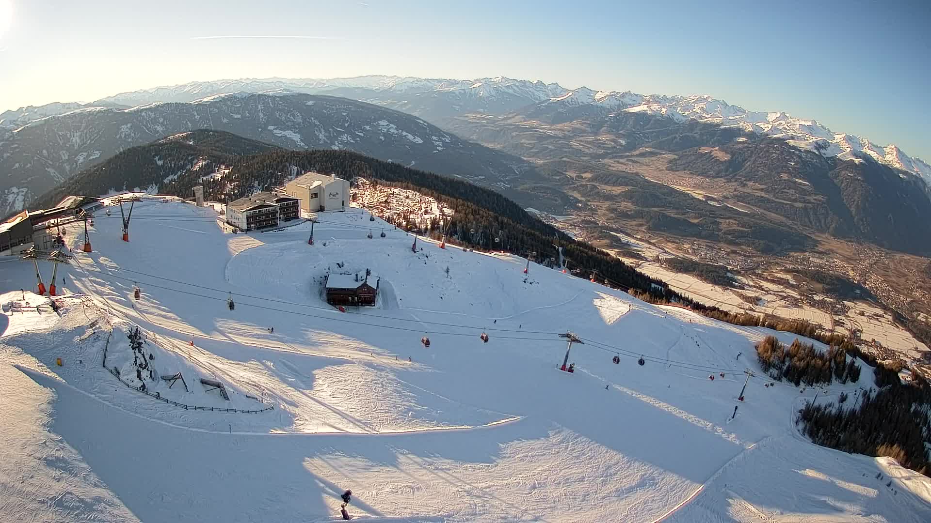 Station de ski Kronplatz sommet | vue sur Brunico