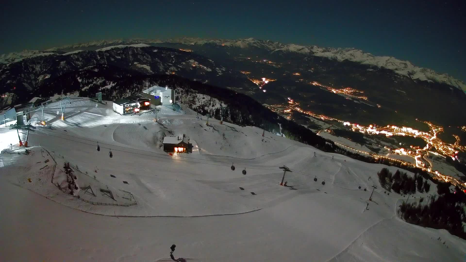 Kronplatz peak Ski resort | view to Bruneck