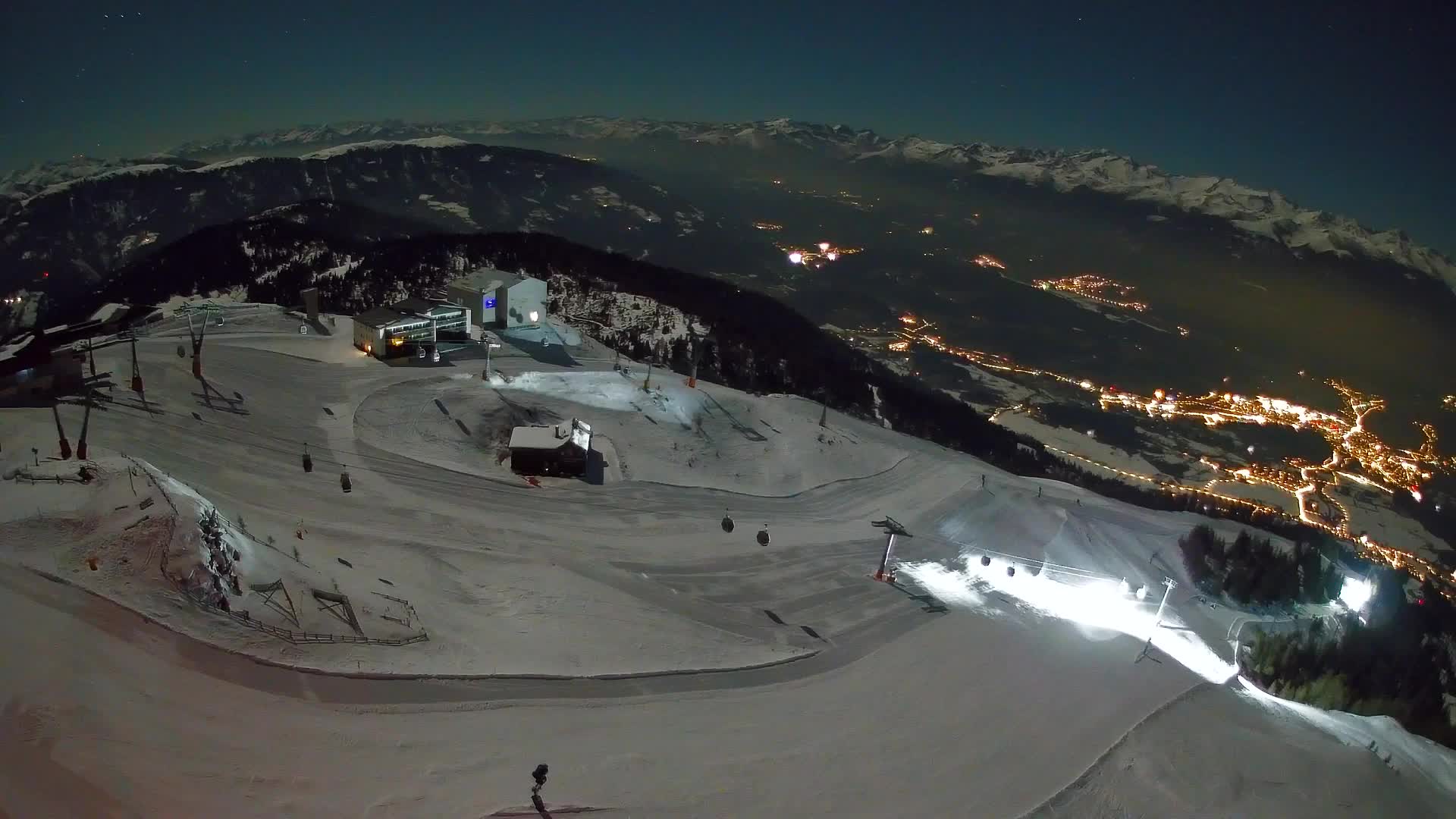 Station de ski Kronplatz sommet | vue sur Brunico