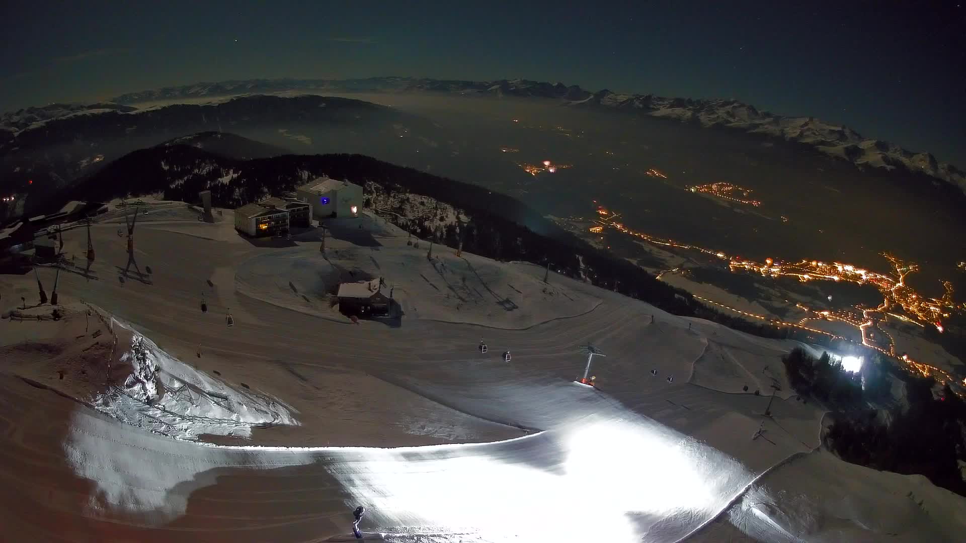 Kronplatz peak Ski resort | view to Bruneck