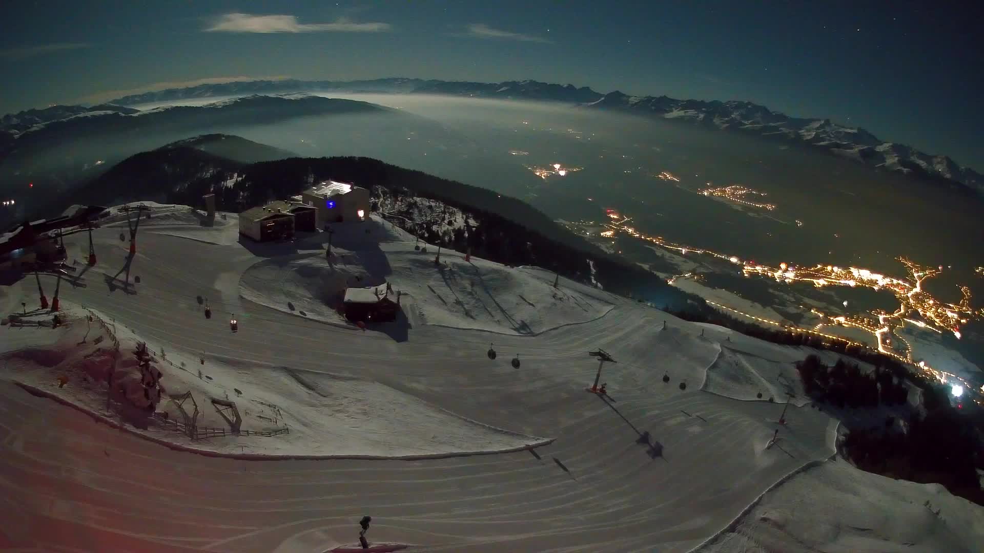 Station de ski Kronplatz sommet | vue sur Brunico