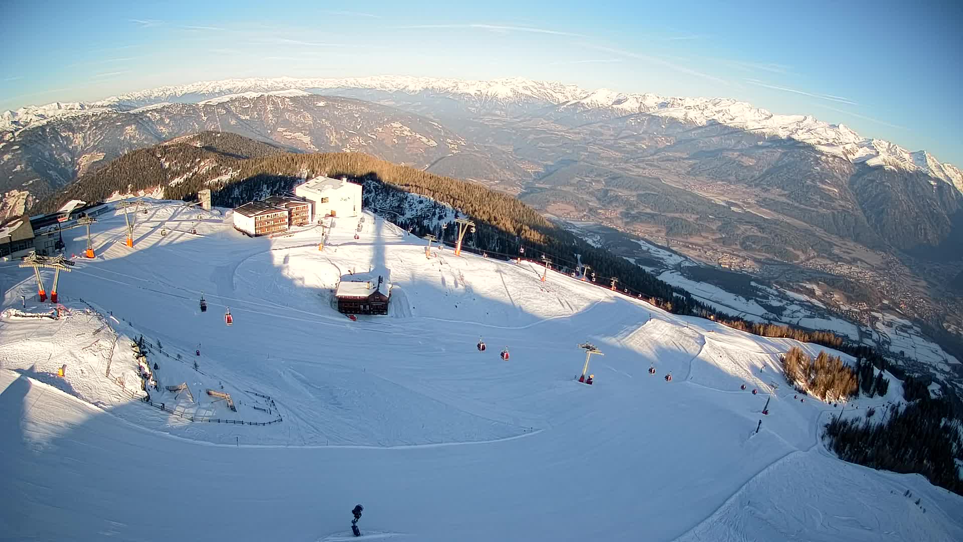 Smučišče Kronplatz – vrh | pogled na Bruneck