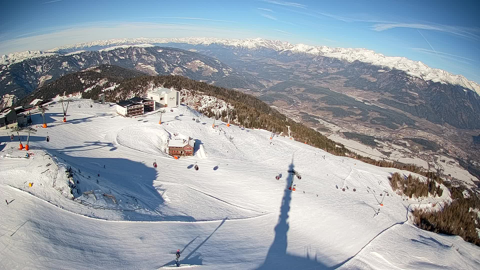 Stazione sciistica di Plan de Corones | vista su Brunico