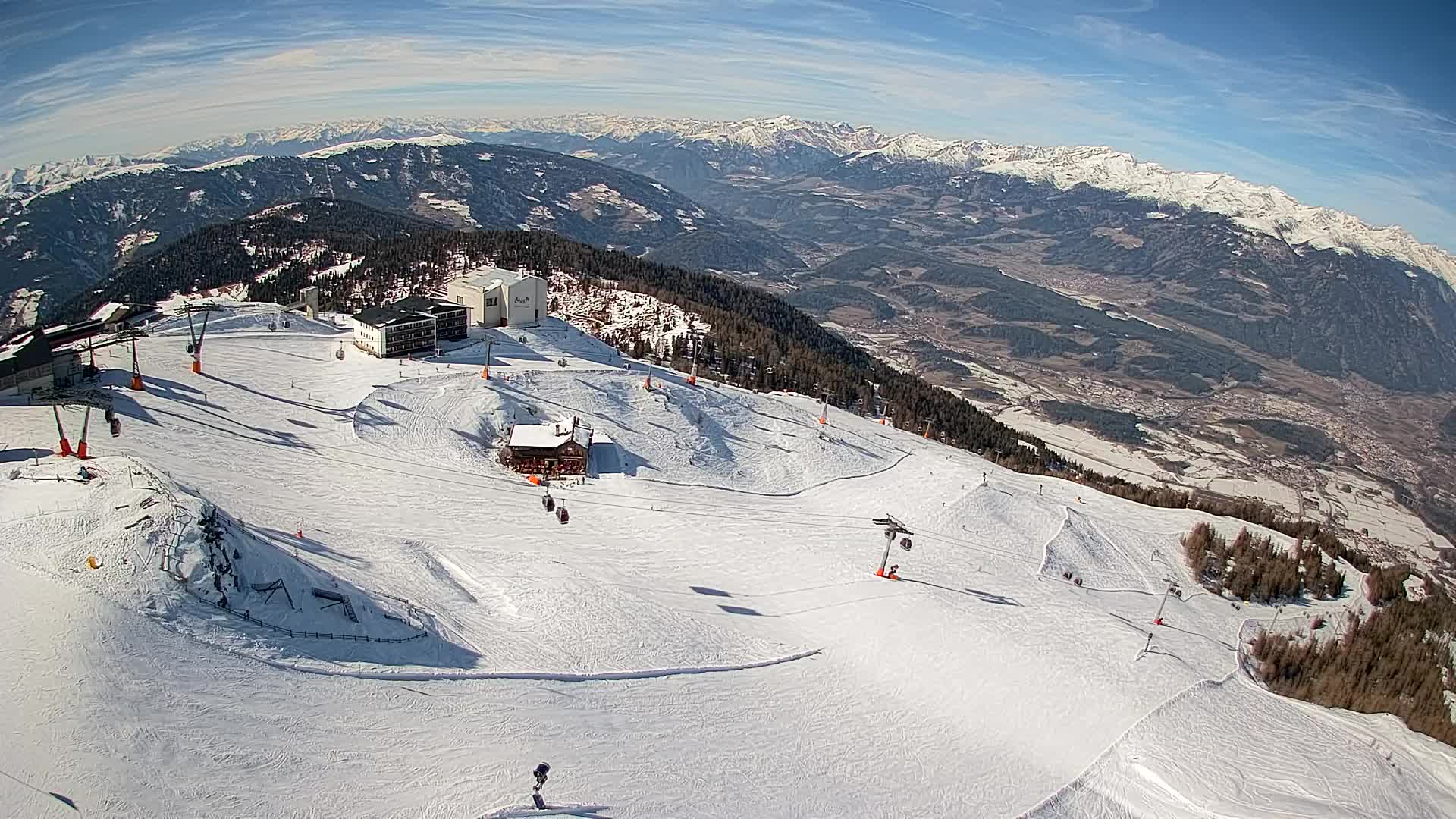 Station de ski Kronplatz sommet | vue sur Brunico