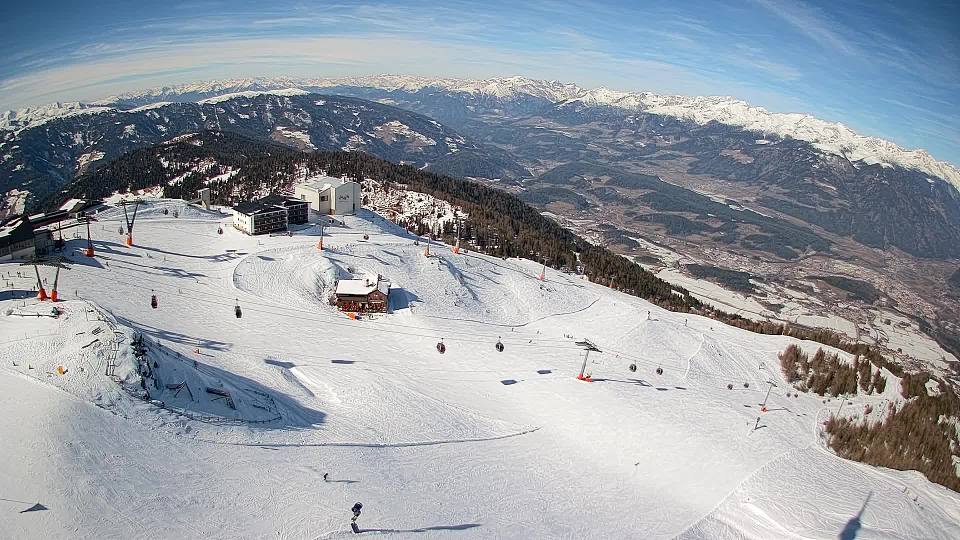 Station de ski Kronplatz sommet | vue sur Brunico