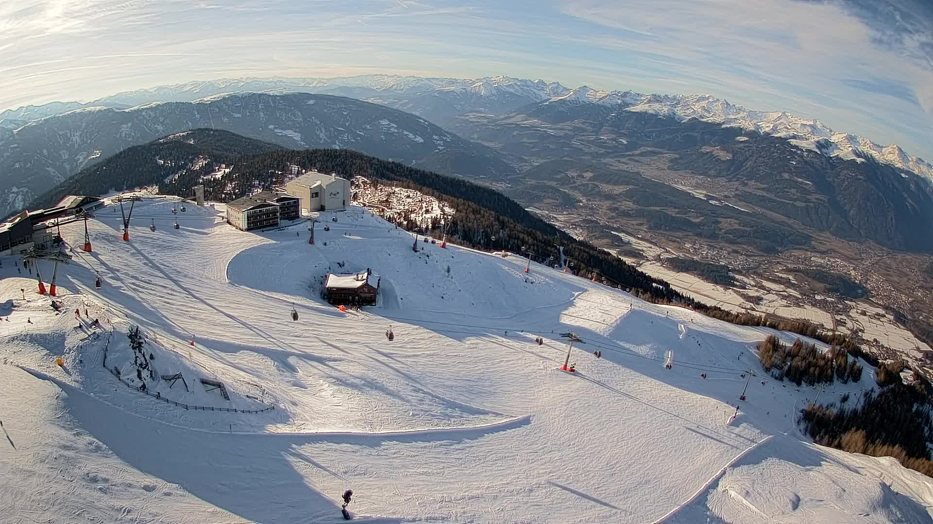 Station de ski Kronplatz sommet | vue sur Brunico