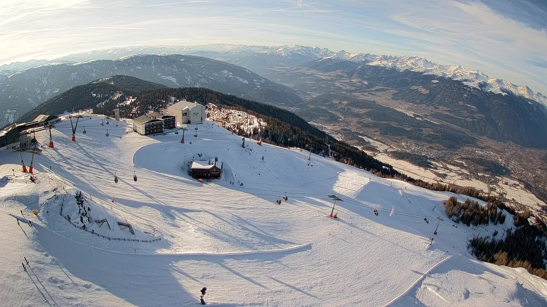 Smučišče Kronplatz – vrh | pogled na Bruneck