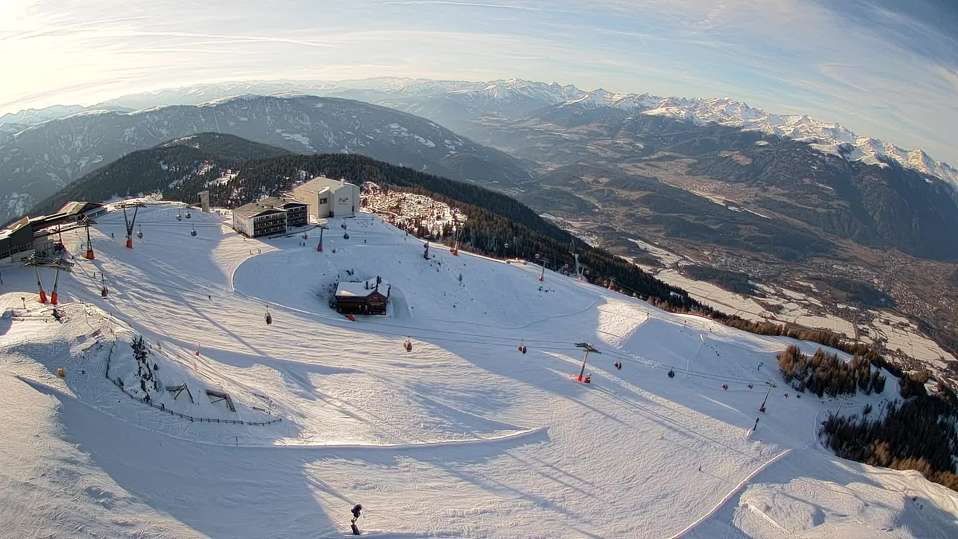Station de ski Kronplatz sommet | vue sur Brunico