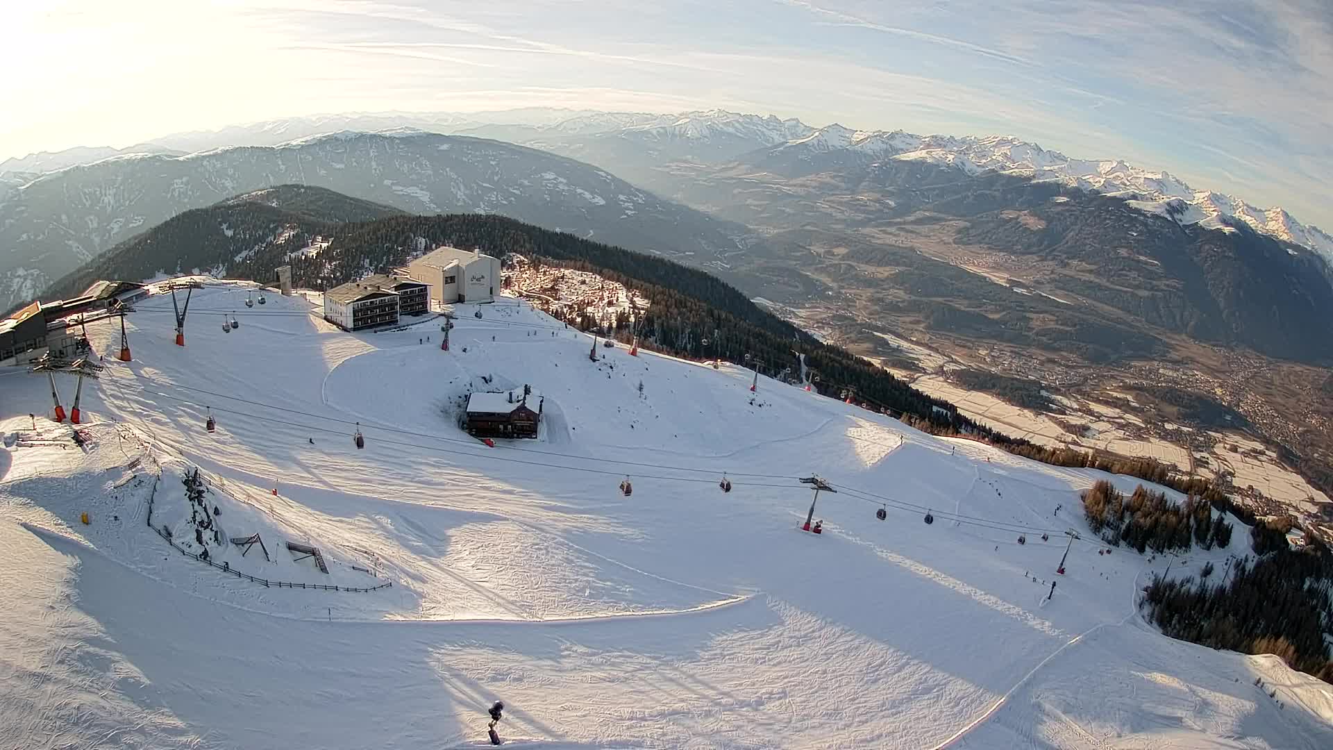 Station de ski Kronplatz sommet | vue sur Brunico