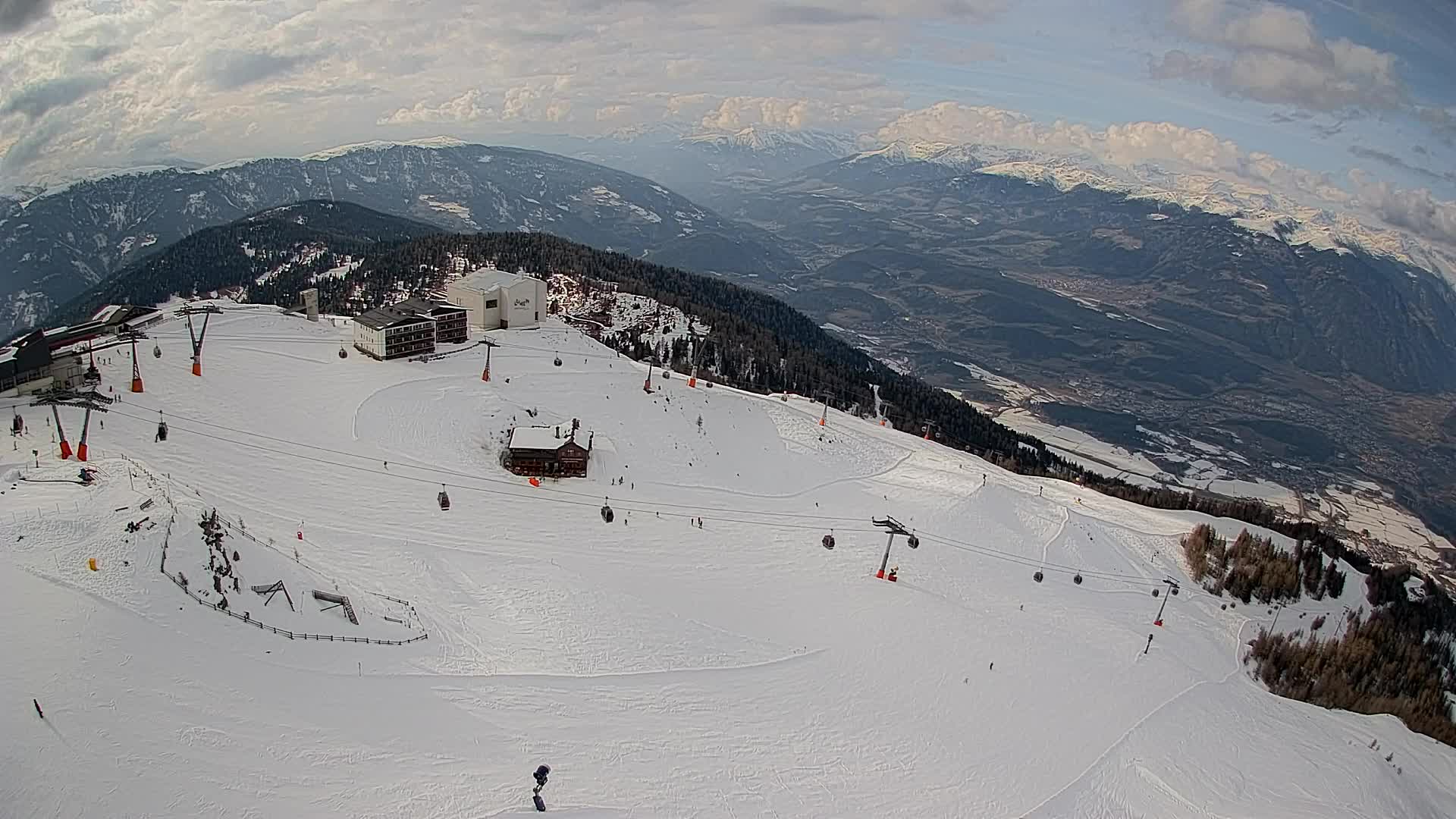 Smučišče Kronplatz – vrh | pogled na Bruneck