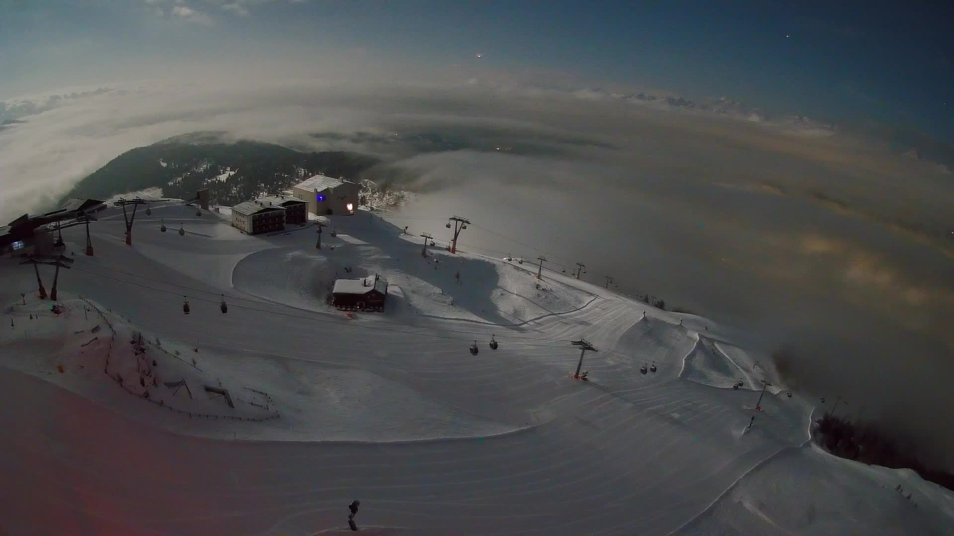 Smučišče Kronplatz – vrh | pogled na Bruneck