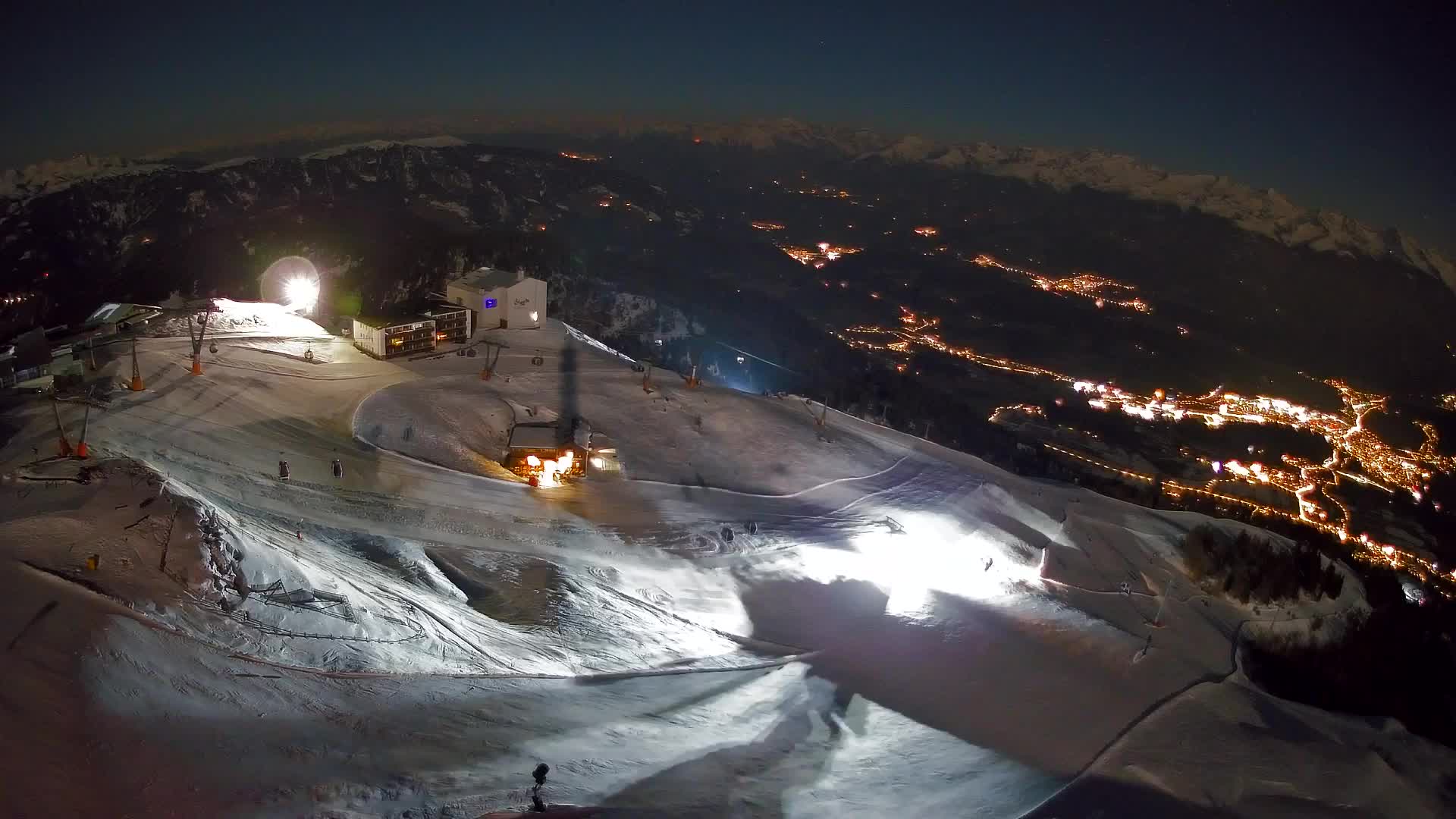 Stazione sciistica di Plan de Corones | vista su Brunico