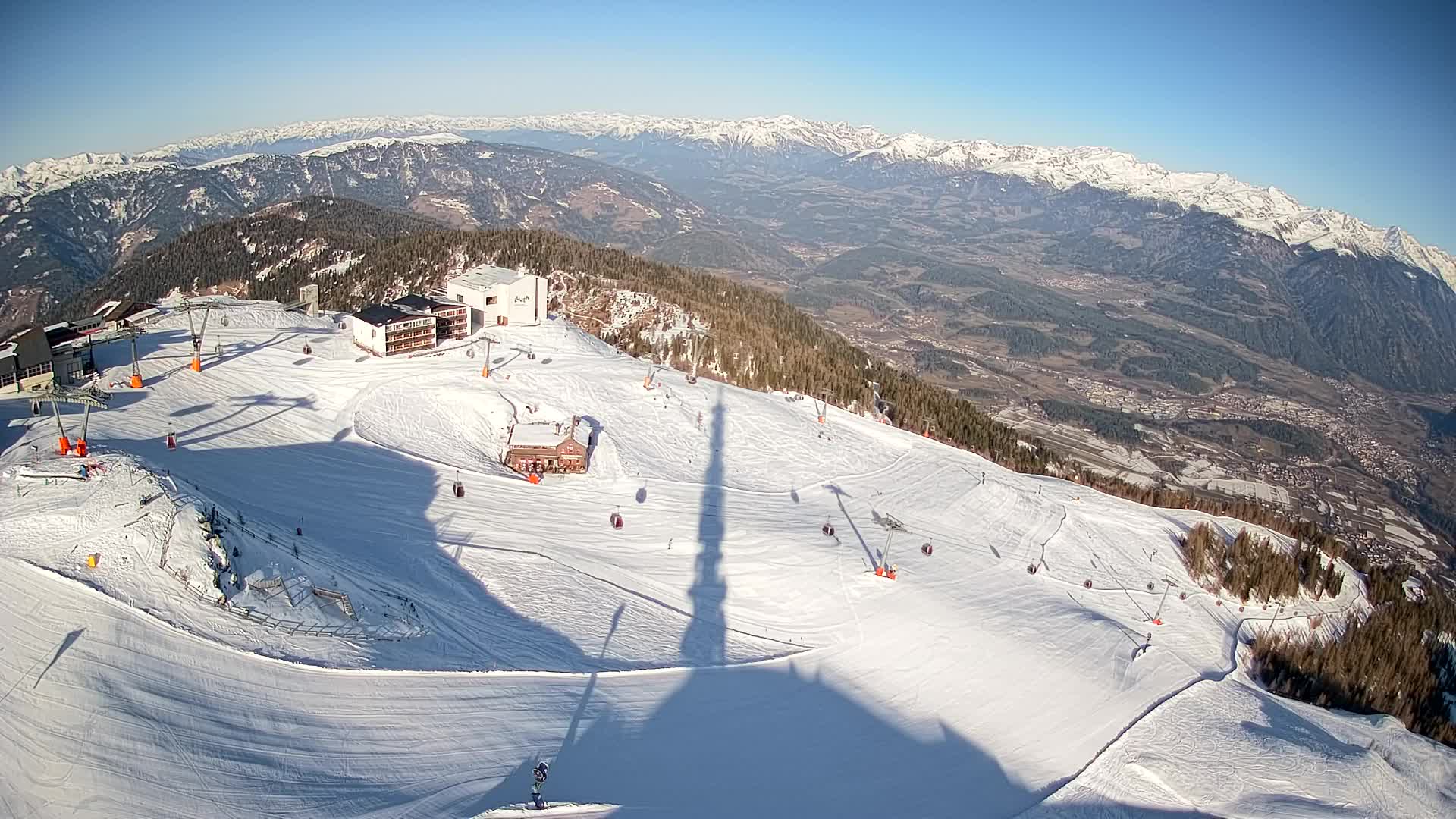 Stazione sciistica di Plan de Corones | vista su Brunico