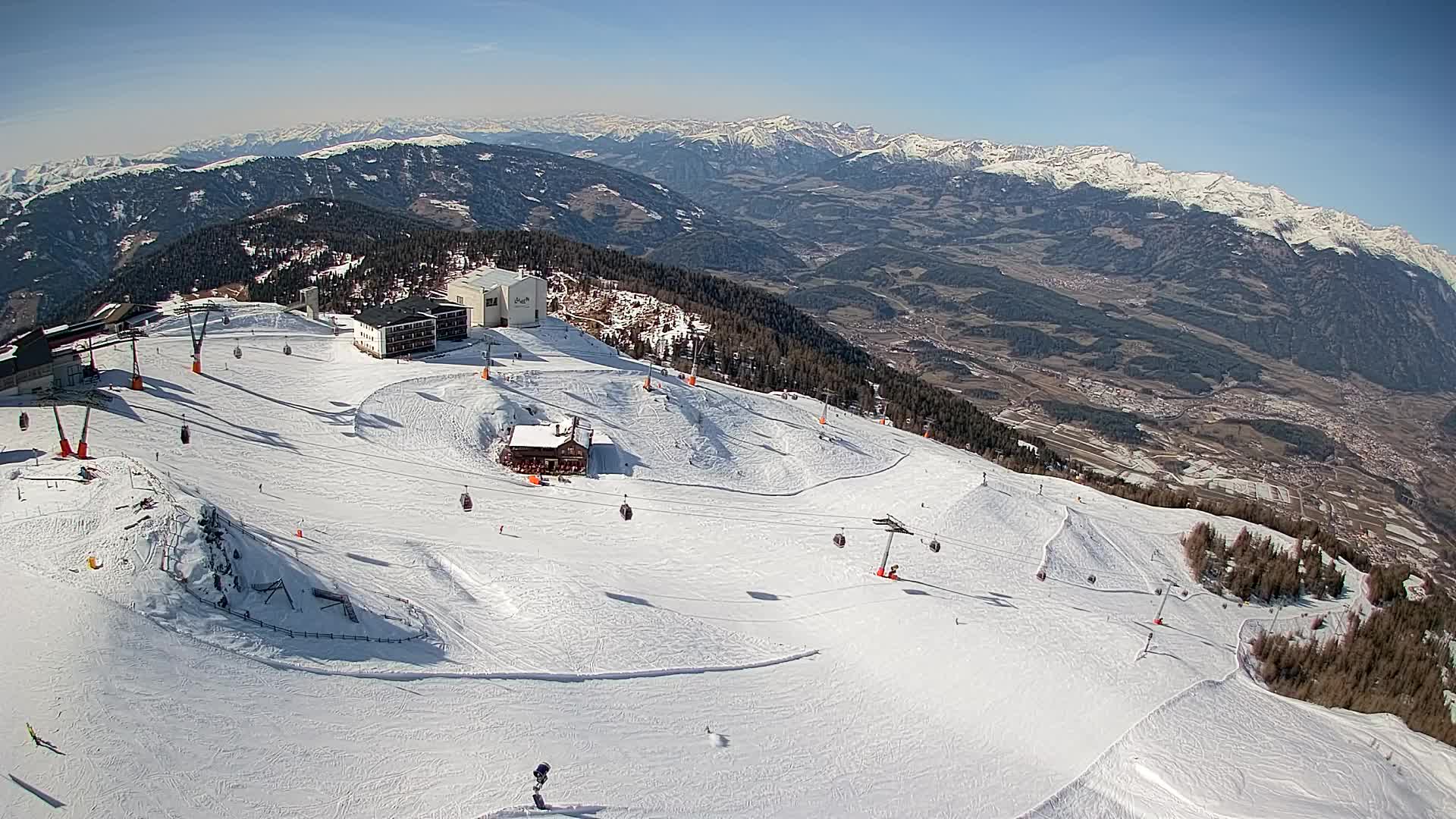 Station de ski Kronplatz sommet | vue sur Brunico