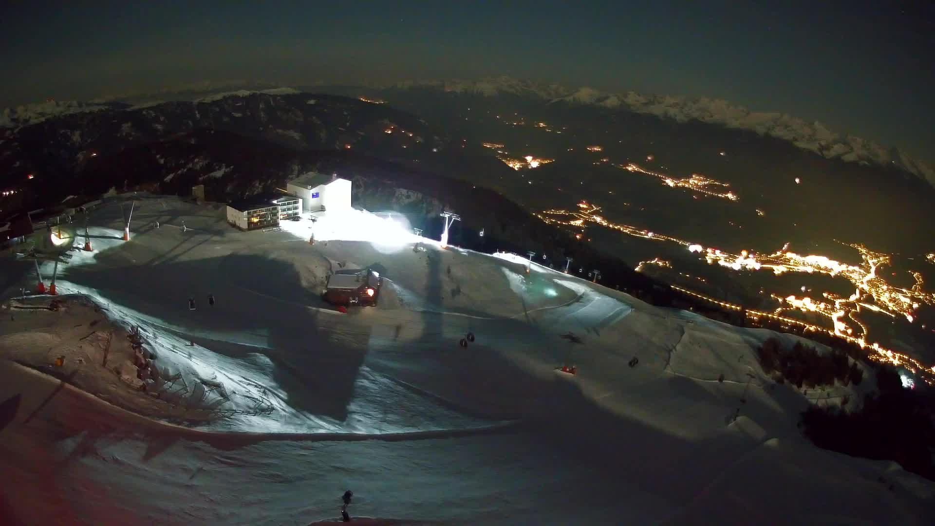 Skigebiet Kronplatz Gipfel | Blick auf Bruneck