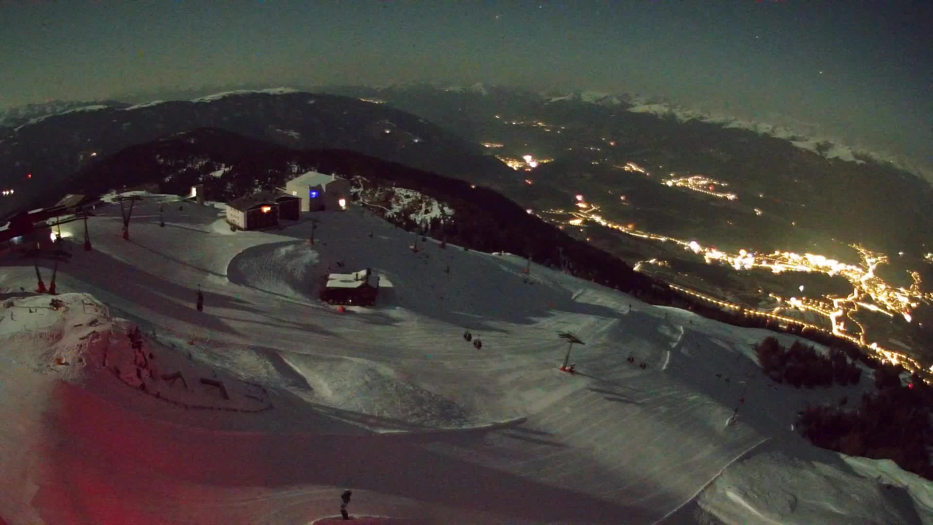Stazione sciistica di Plan de Corones | vista su Brunico