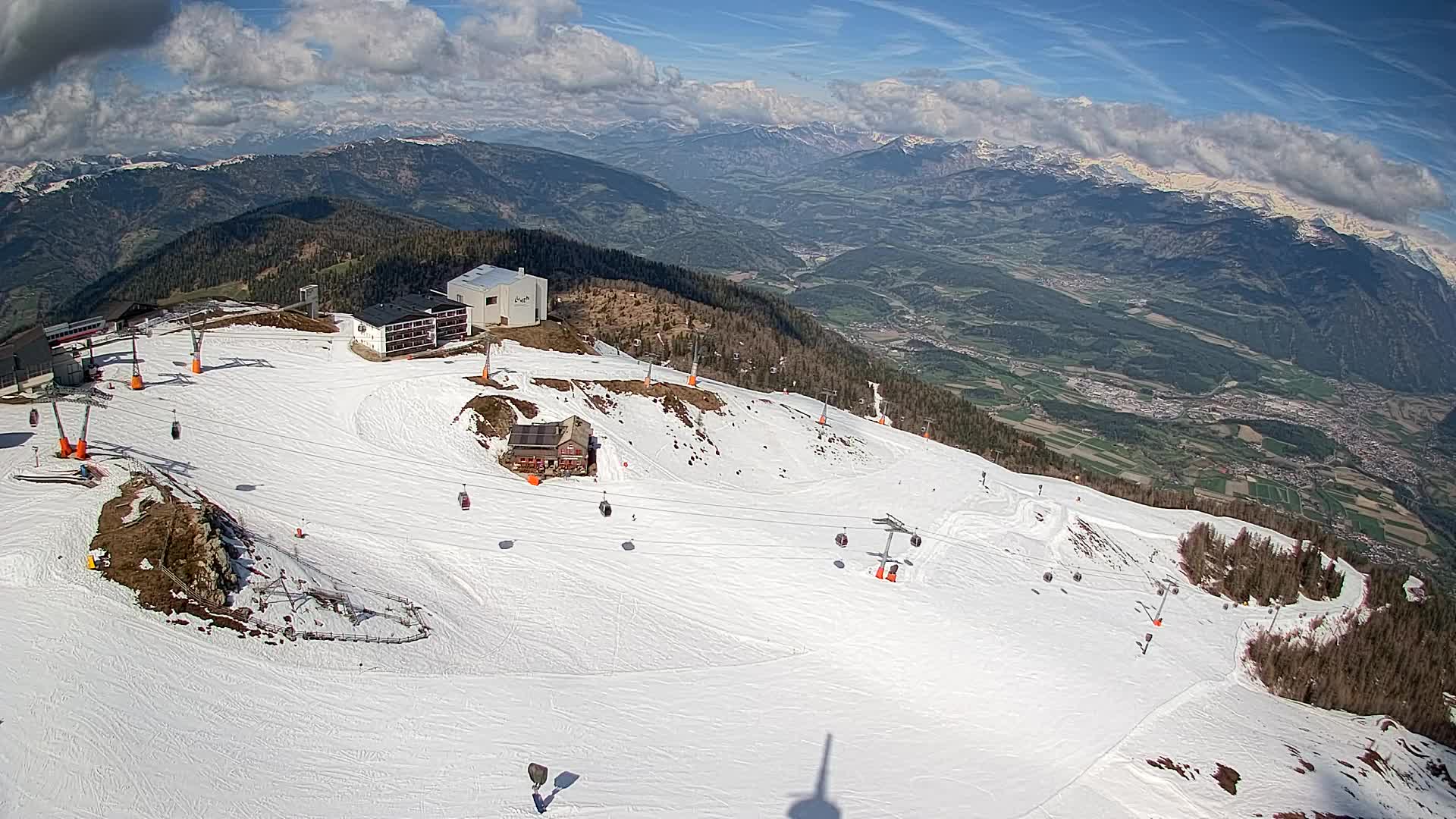 Skigebiet Kronplatz Gipfel | Blick auf Bruneck