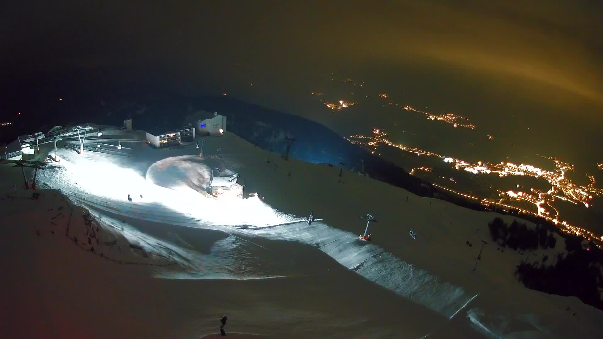 Kronplatz peak Ski resort | view to Bruneck