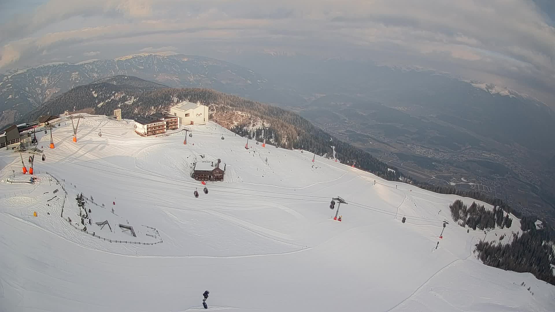 Skijalište Kronplatz – vrh | pogled na Bruneck