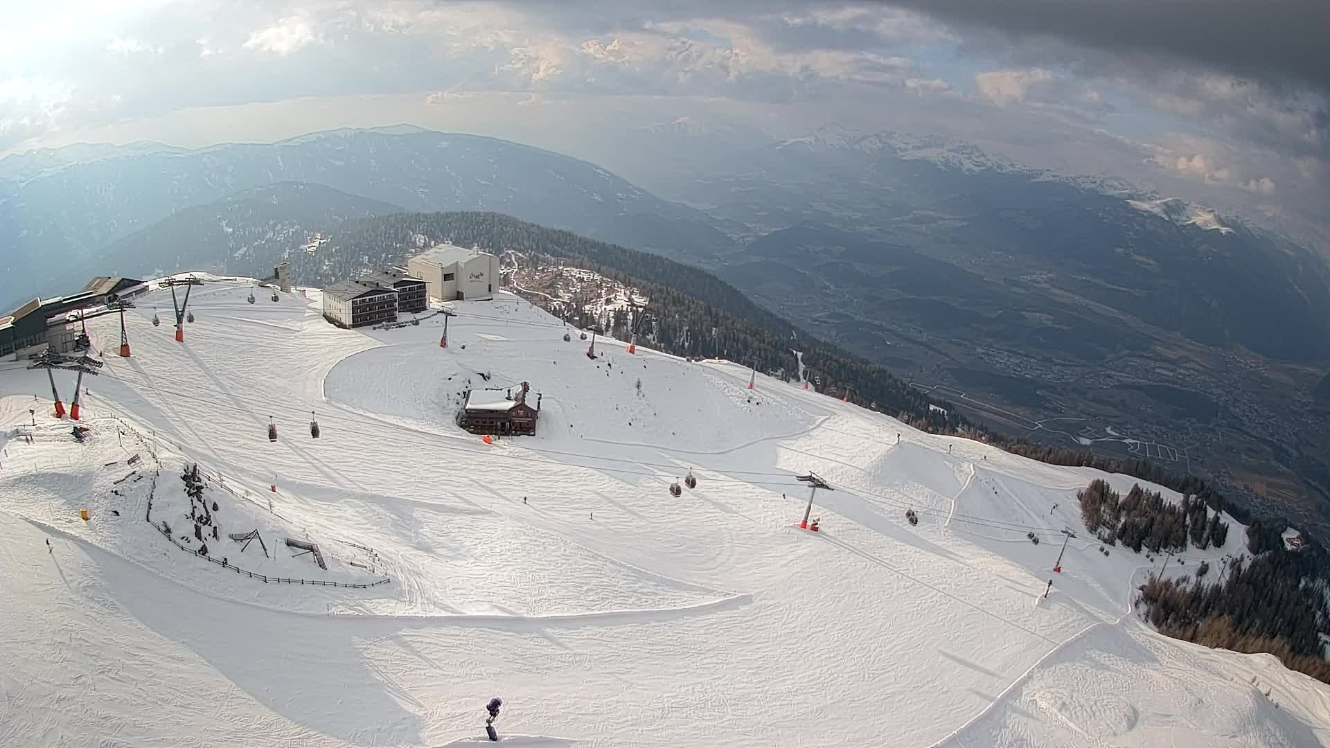 Kronplatz peak Ski resort | view to Bruneck