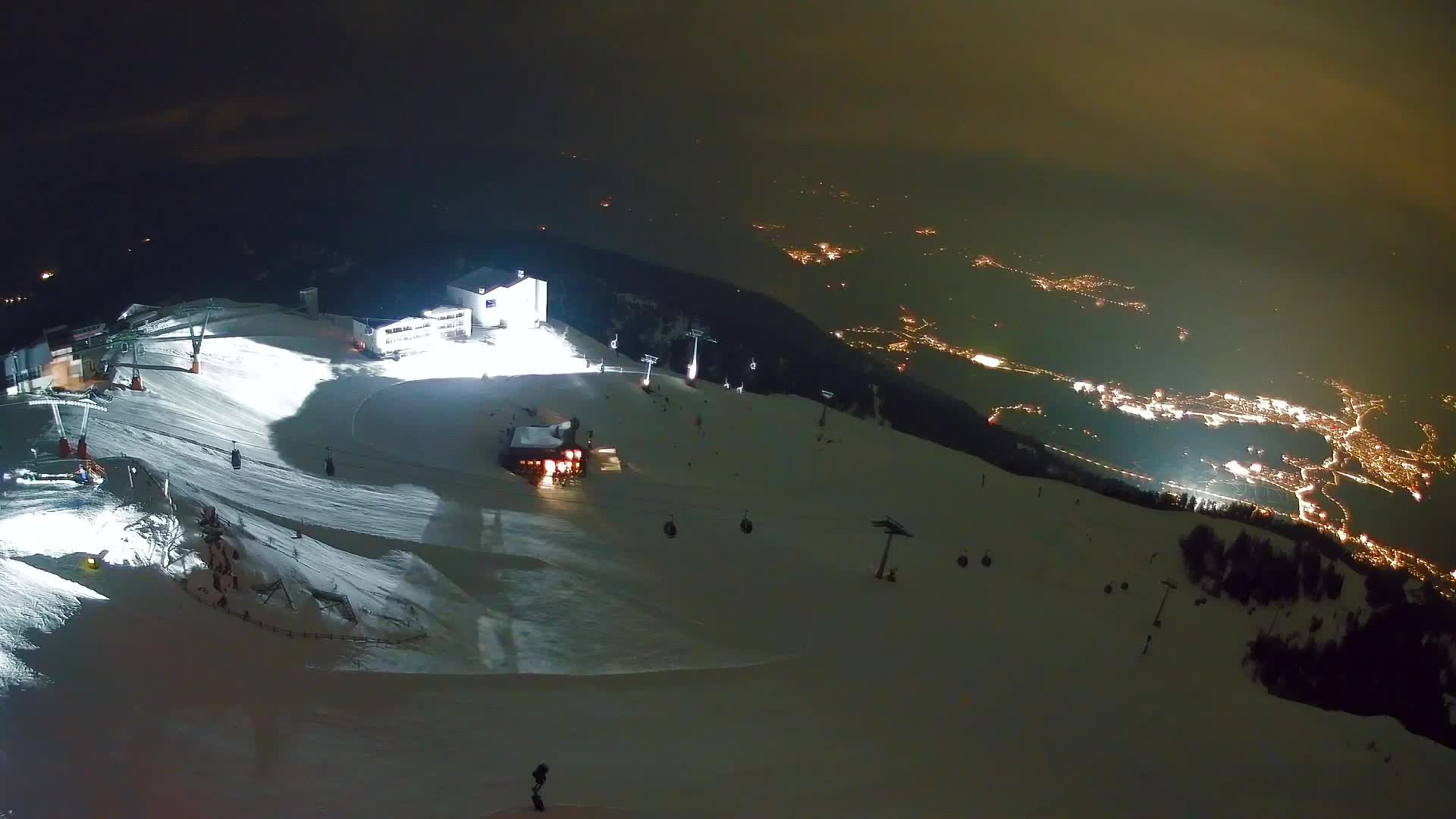 Stazione sciistica di Plan de Corones | vista su Brunico