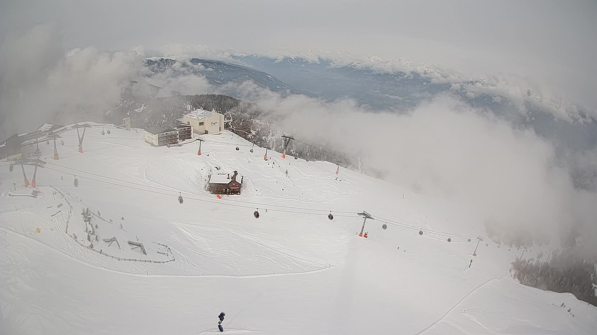Skigebiet Kronplatz Gipfel | Blick auf Bruneck