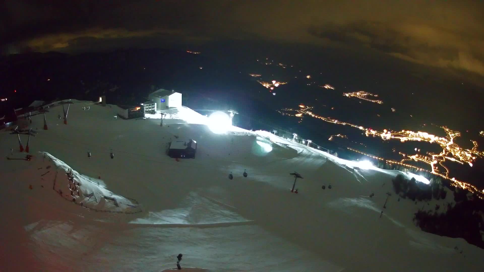 Kronplatz peak Ski resort | view to Bruneck