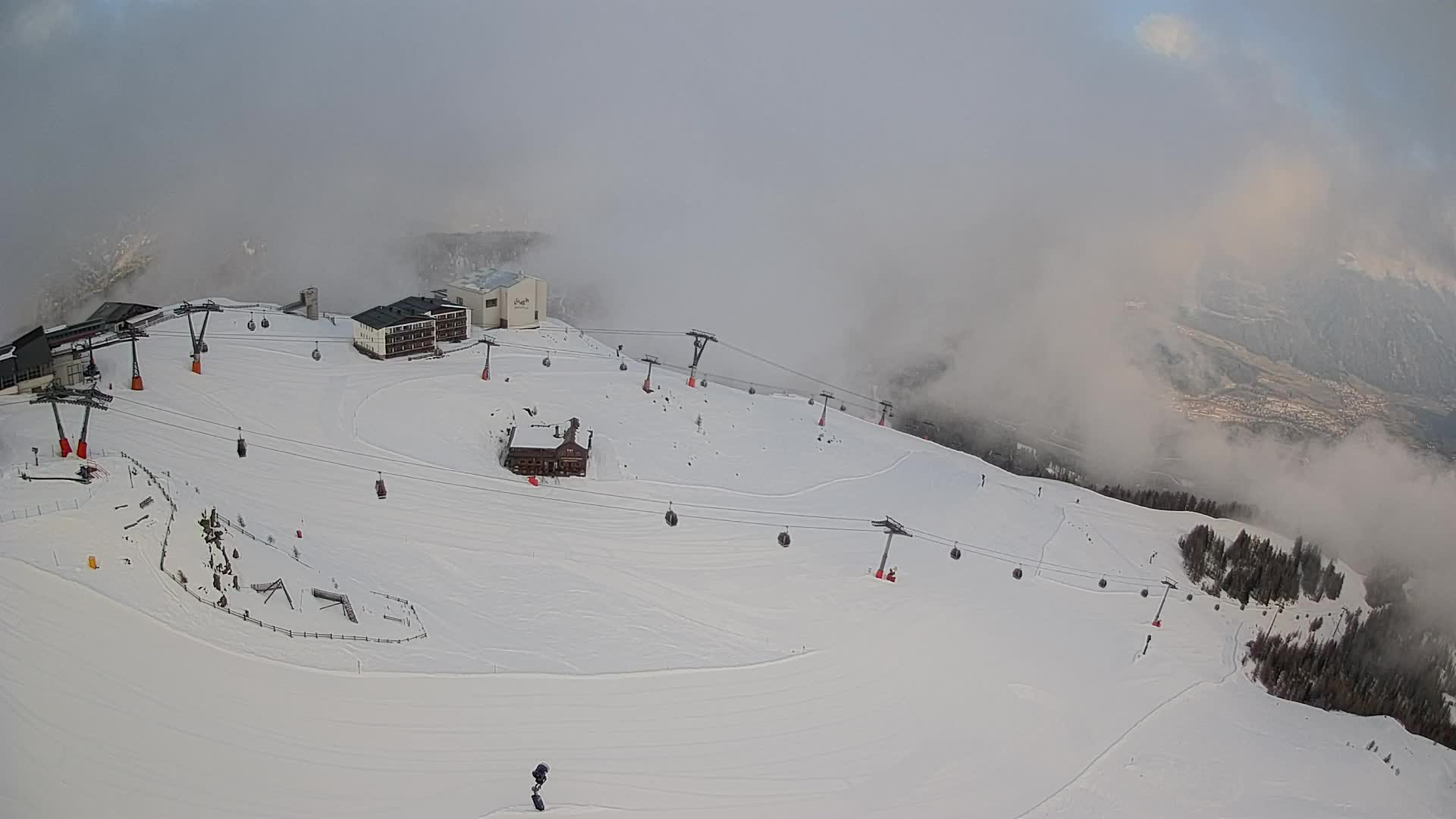 Kronplatz peak Ski resort | view to Bruneck