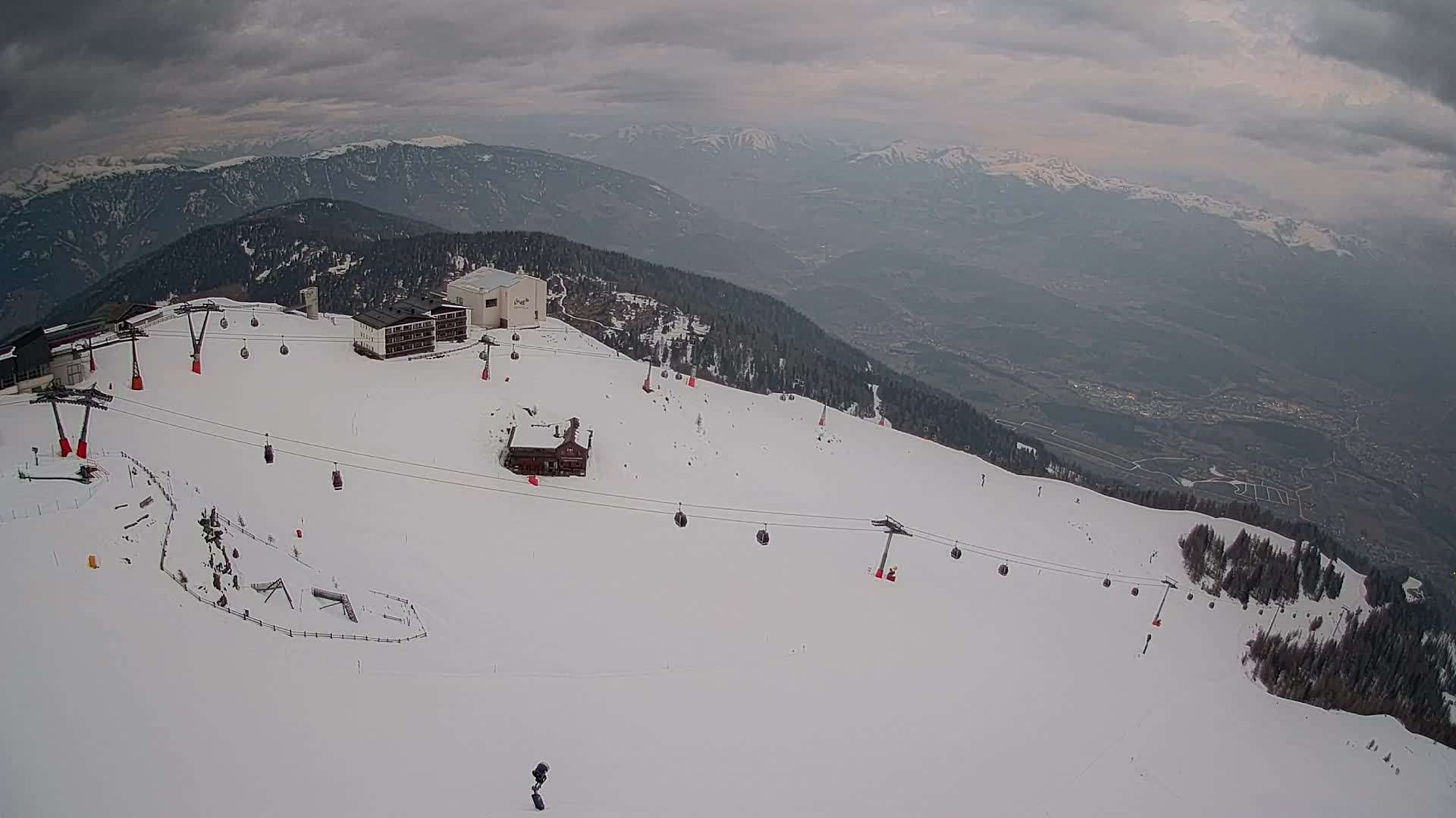 Station de ski Kronplatz sommet | vue sur Brunico