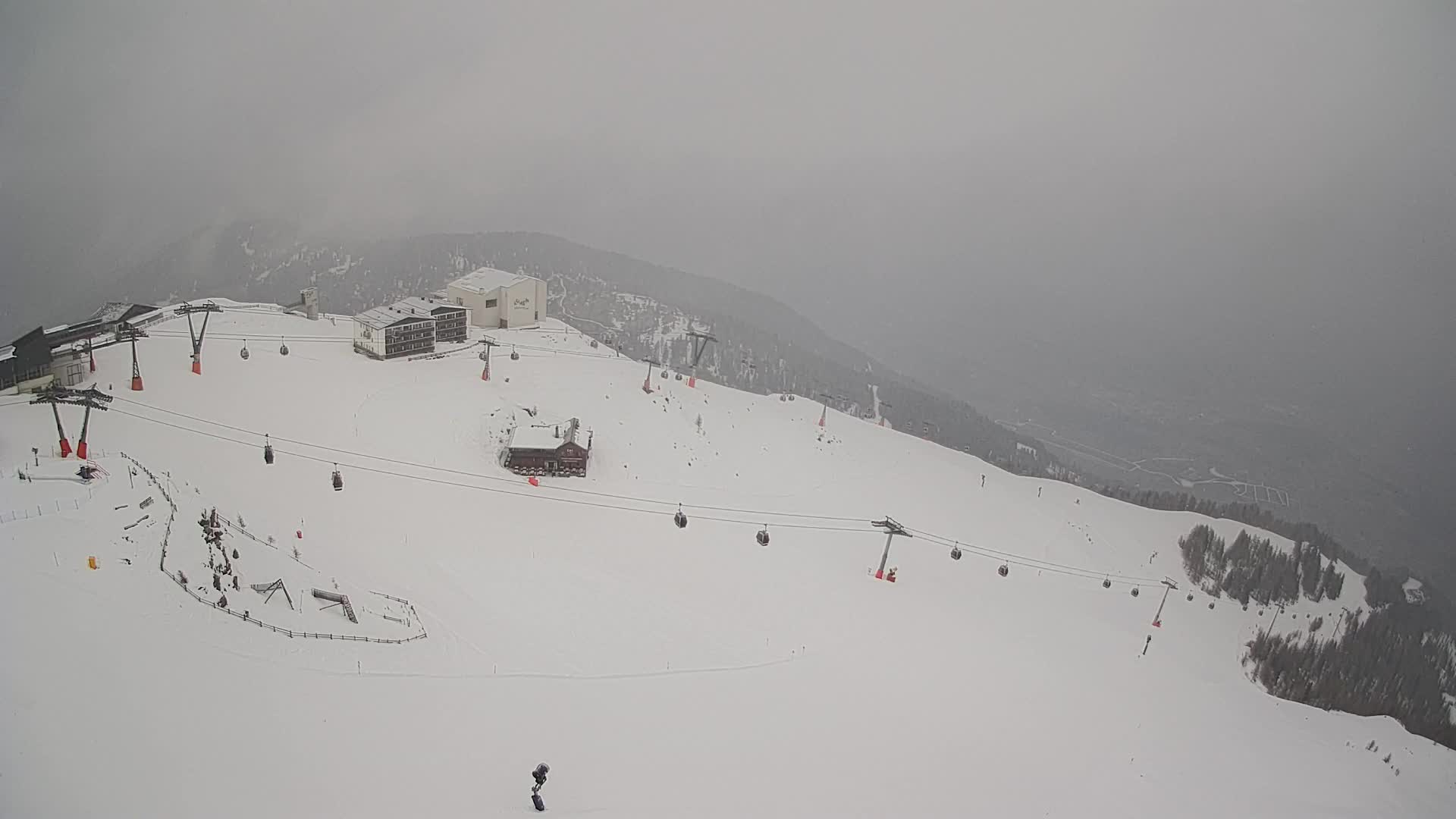 Stazione sciistica di Plan de Corones | vista su Brunico