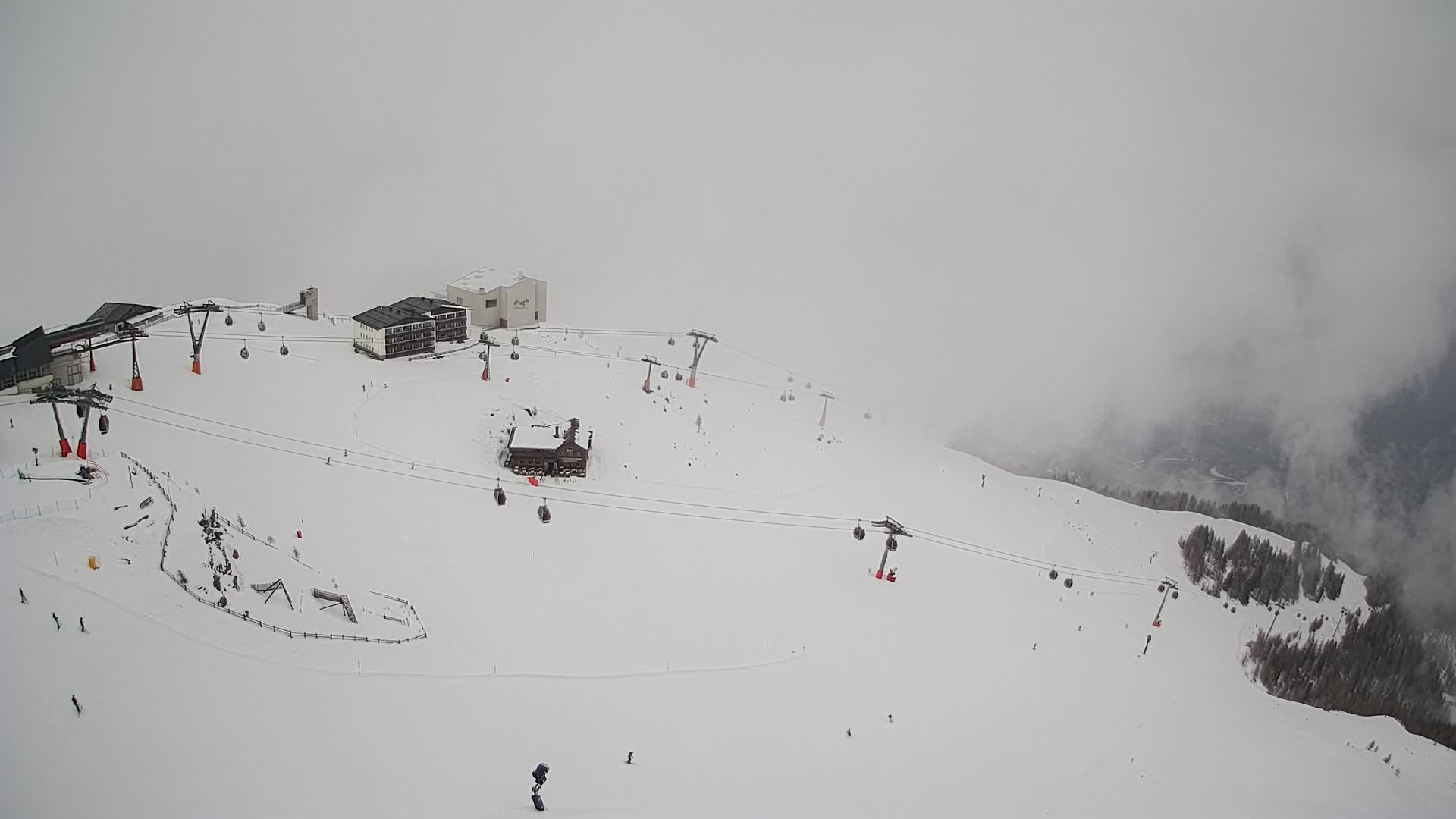 Smučišče Kronplatz – vrh | pogled na Bruneck