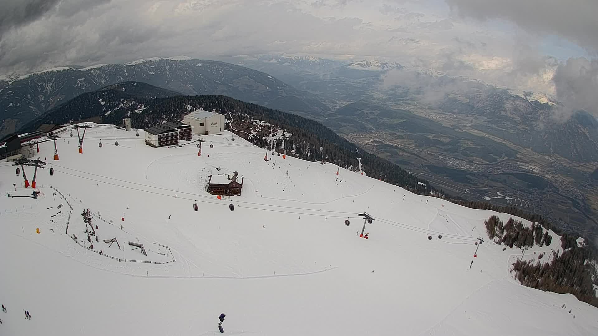 Skijalište Kronplatz – vrh | pogled na Bruneck
