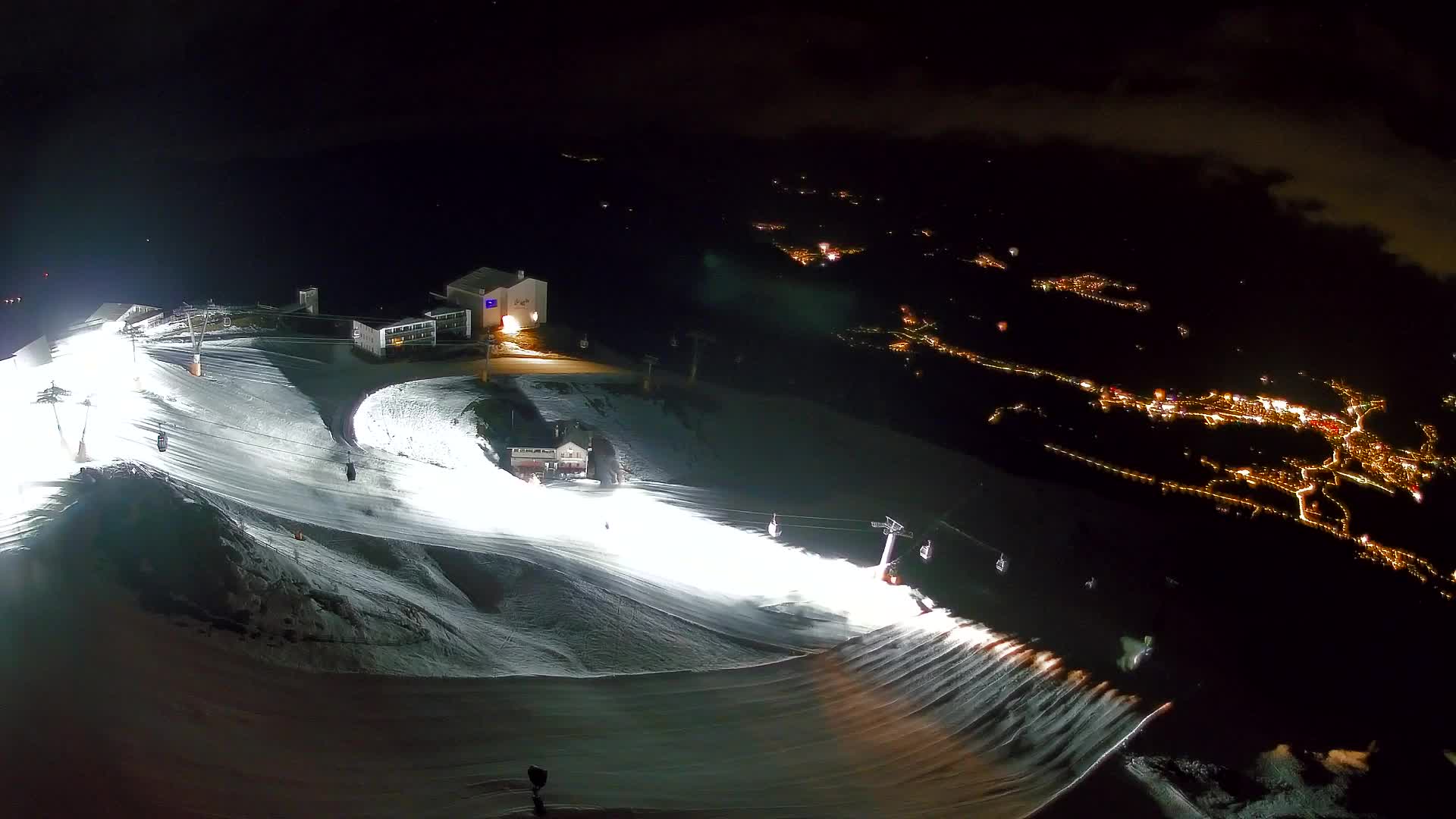 Smučišče Kronplatz – vrh | pogled na Bruneck