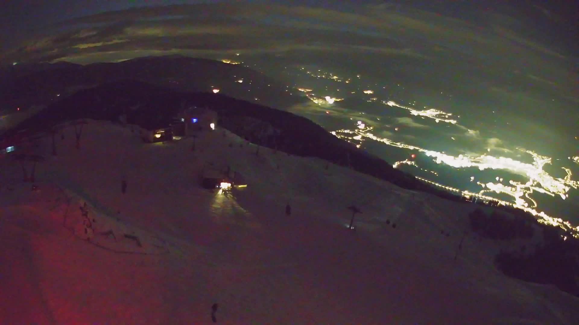 Skigebiet Kronplatz Gipfel | Blick auf Bruneck