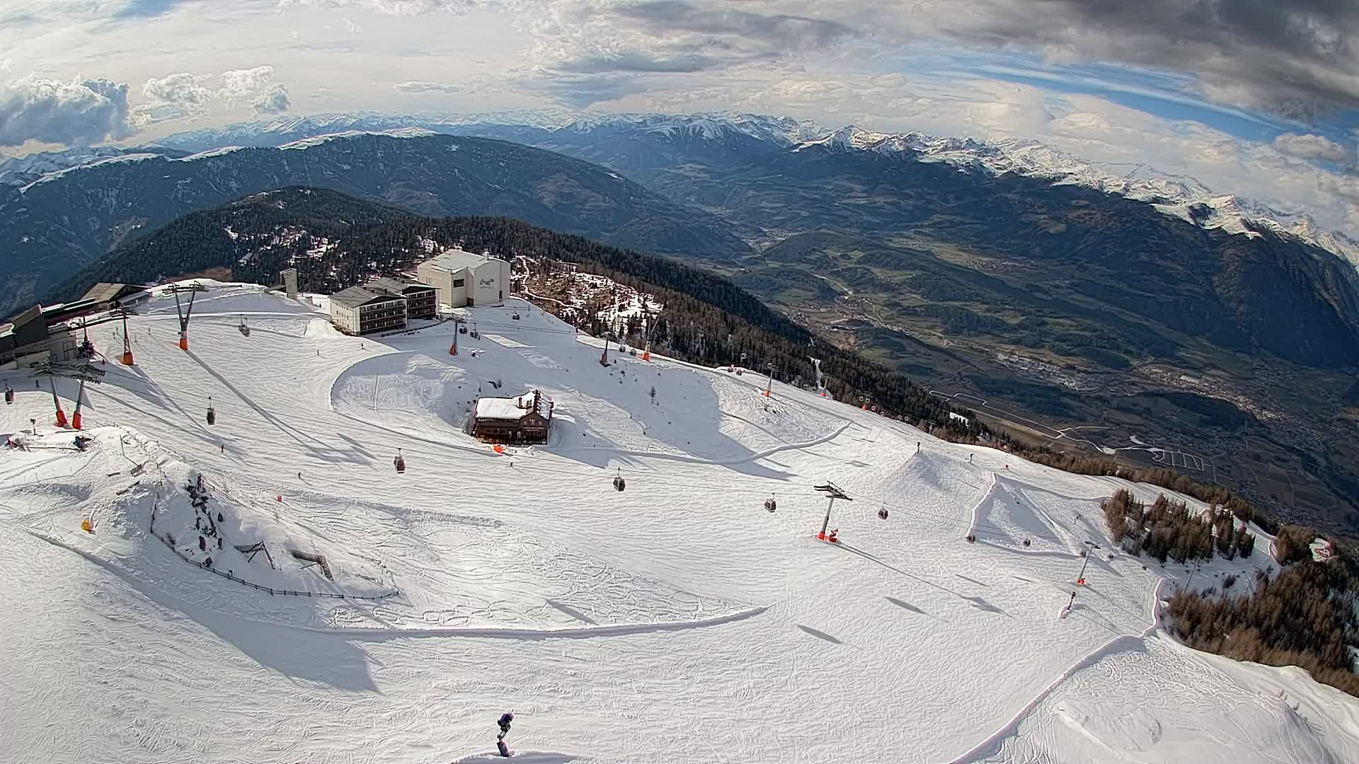 Kronplatz peak Ski resort | view to Bruneck