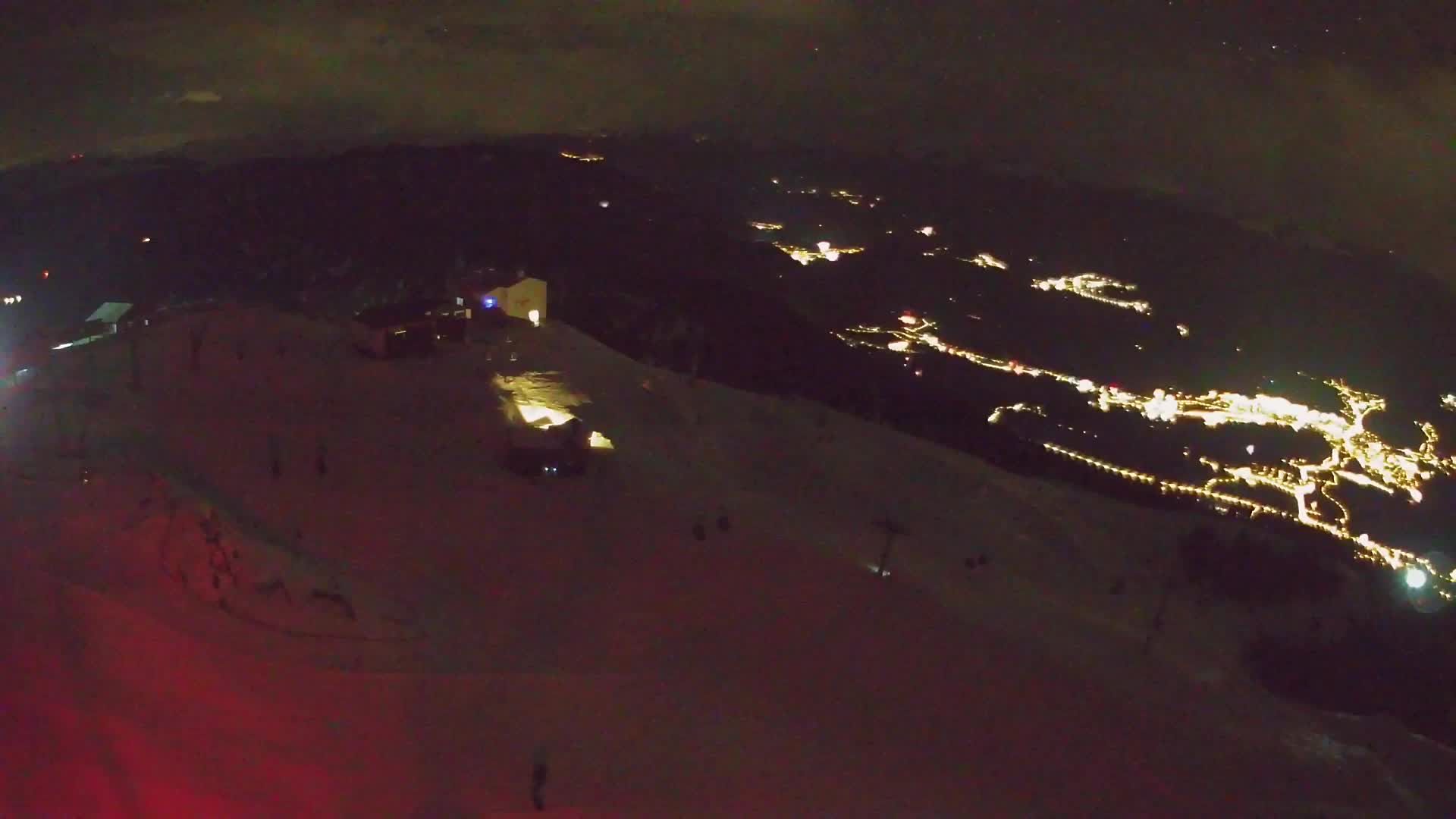 Stazione sciistica di Plan de Corones | vista su Brunico